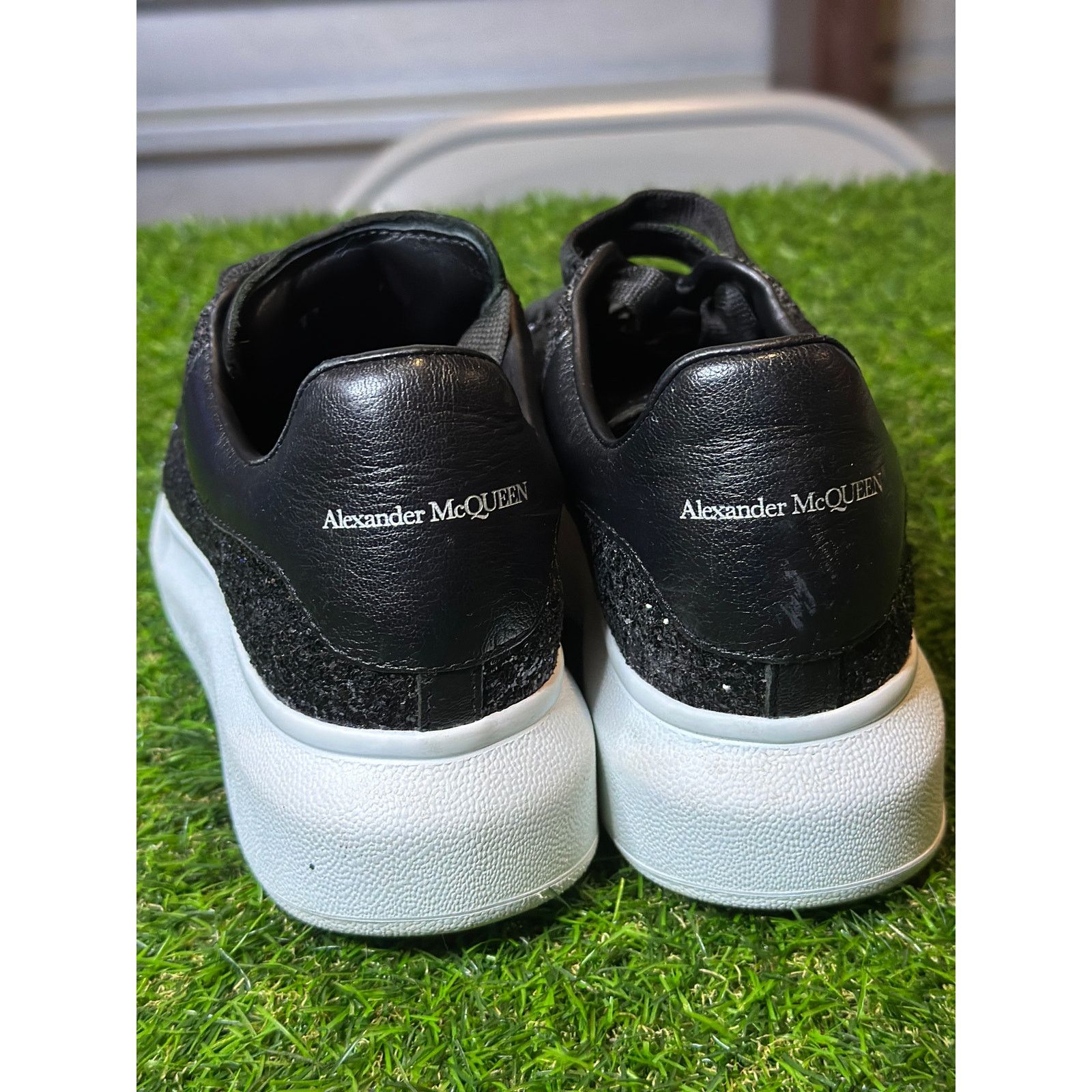 Alexander McQueen Alexander McQueen Wmns Sneaker 'Black White Glitter' | SZ 8W Size US 8 / IT 38 - 5 Thumbnail