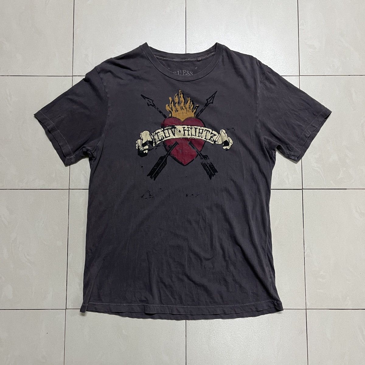 Guess Guess “Luv Hurtz” Emo/Grunge T Shirt Size US S / EU 44-46 / 1 - 2 Thumbnail