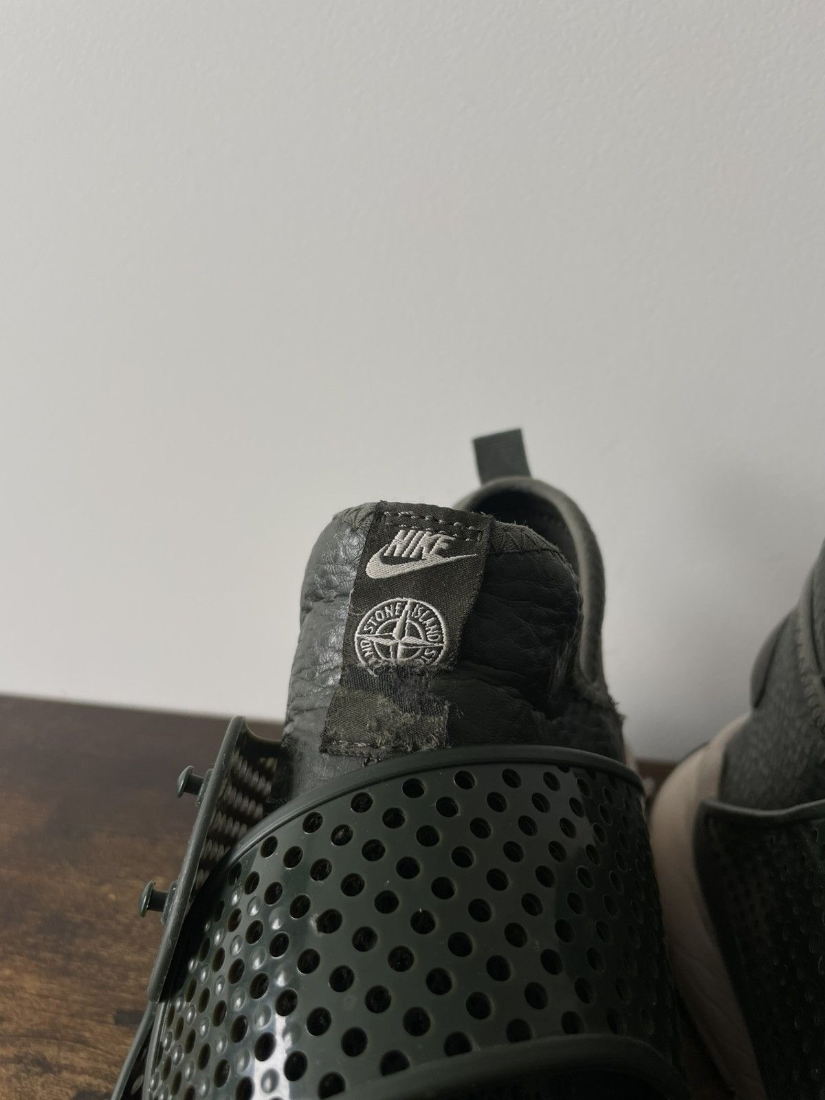 Nike × Stone Island Nike Sock Dart Mid x Stone Island Sneakers Dark Green RARE Size US 9 / EU 42 - 7 Thumbnail