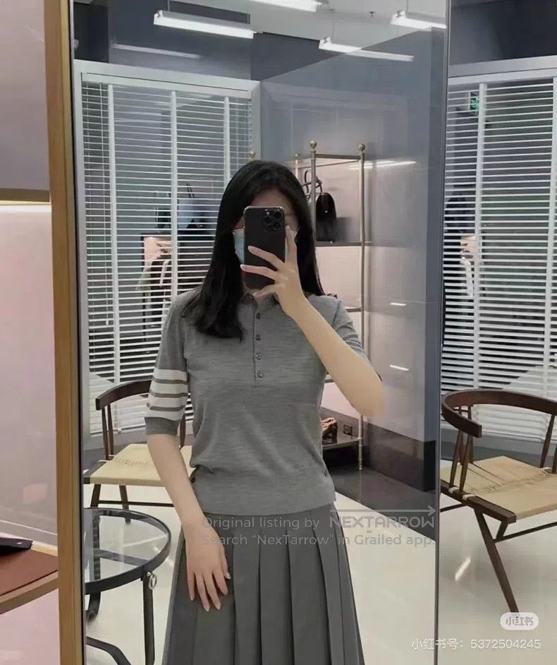 Thom Browne Thom Browne Four Stripe Wool Knit Sweater, Medium Gray Size XS / US 0-2 / IT 36-38 - 7 Thumbnail