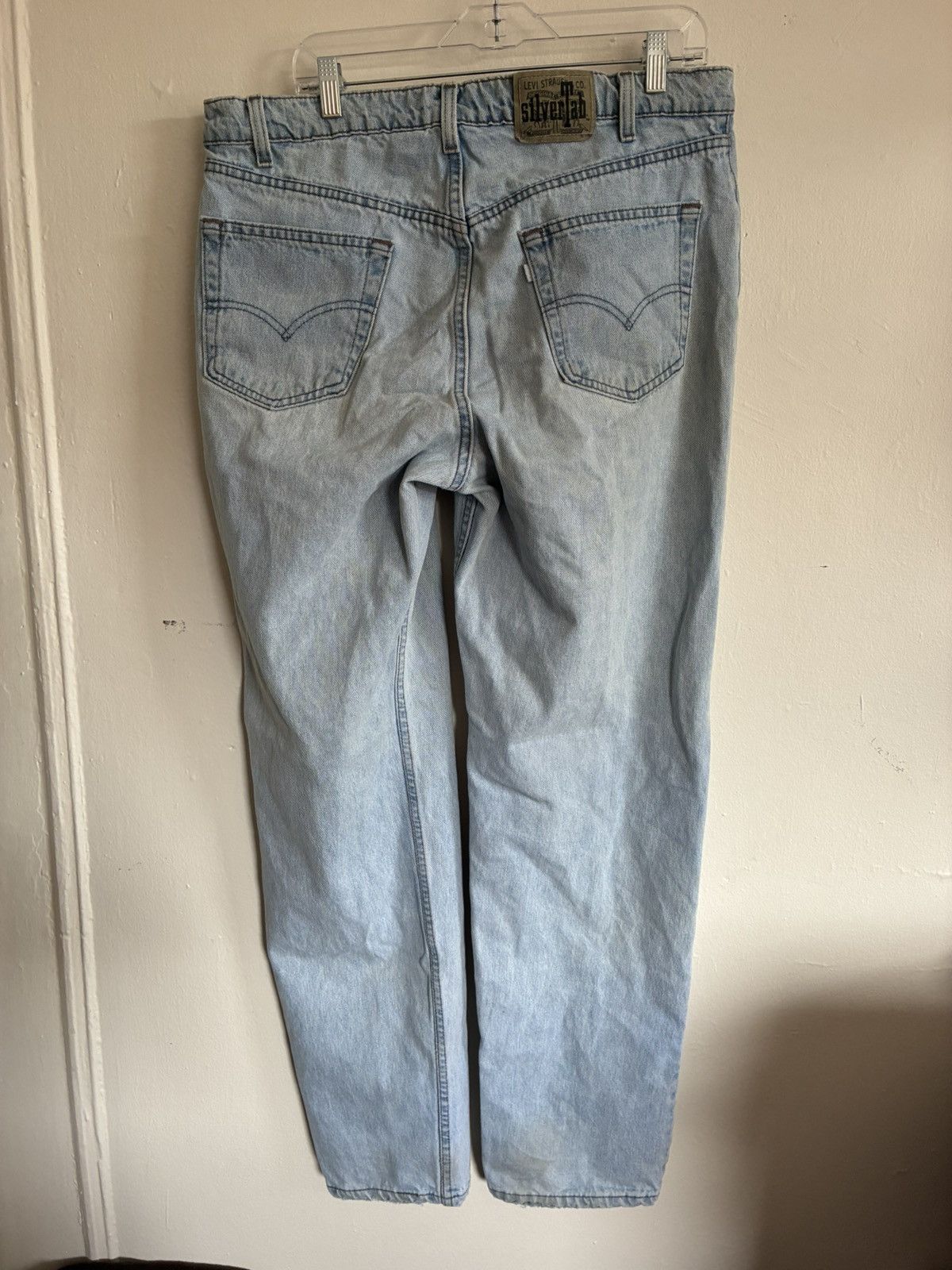 Levi's Vintage Clothing Vintage 90s Levi's Silver Tab light wash relaxed jeans Size US 38 / EU 54 - 4 Thumbnail