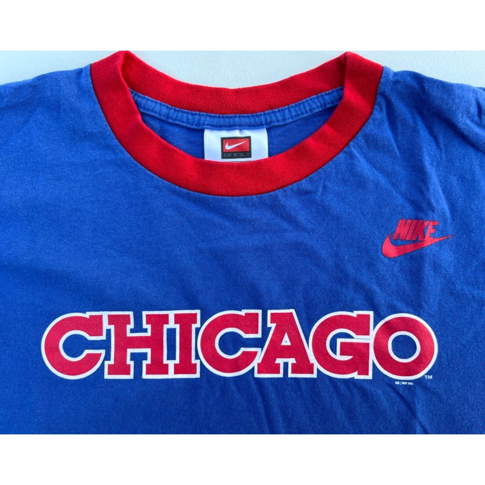 Nike VINTAGE Nike Team Chicago T-Shirt Mens L Blue 2006 Sports Shirt Size US L / EU 52-54 / 3 - 3 Thumbnail