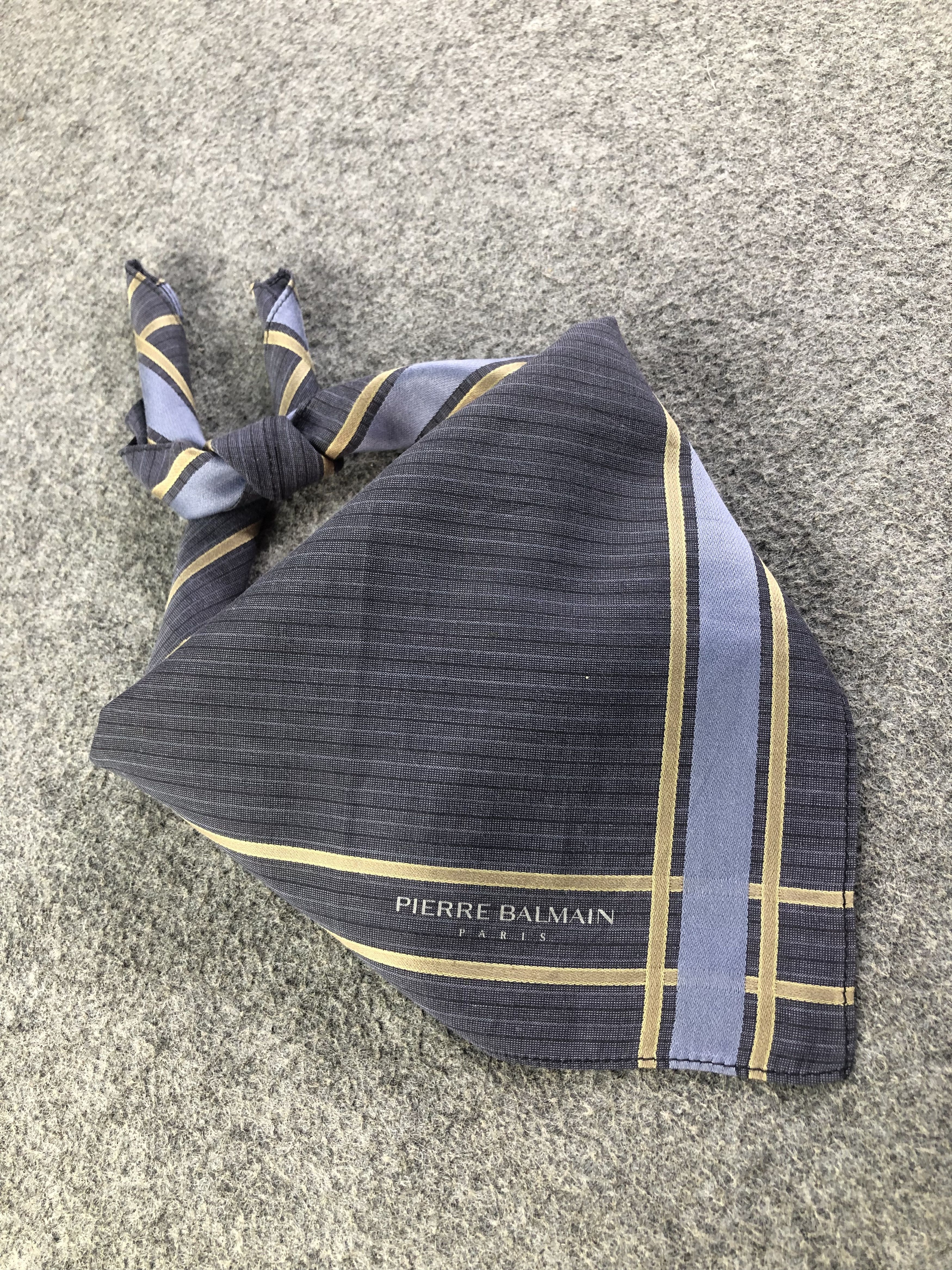 Pierre Balmain × Vintage Pierre Balmain Handkerchief / Bandana / Neckerchief Size ONE SIZE - 1 Thumbnail
