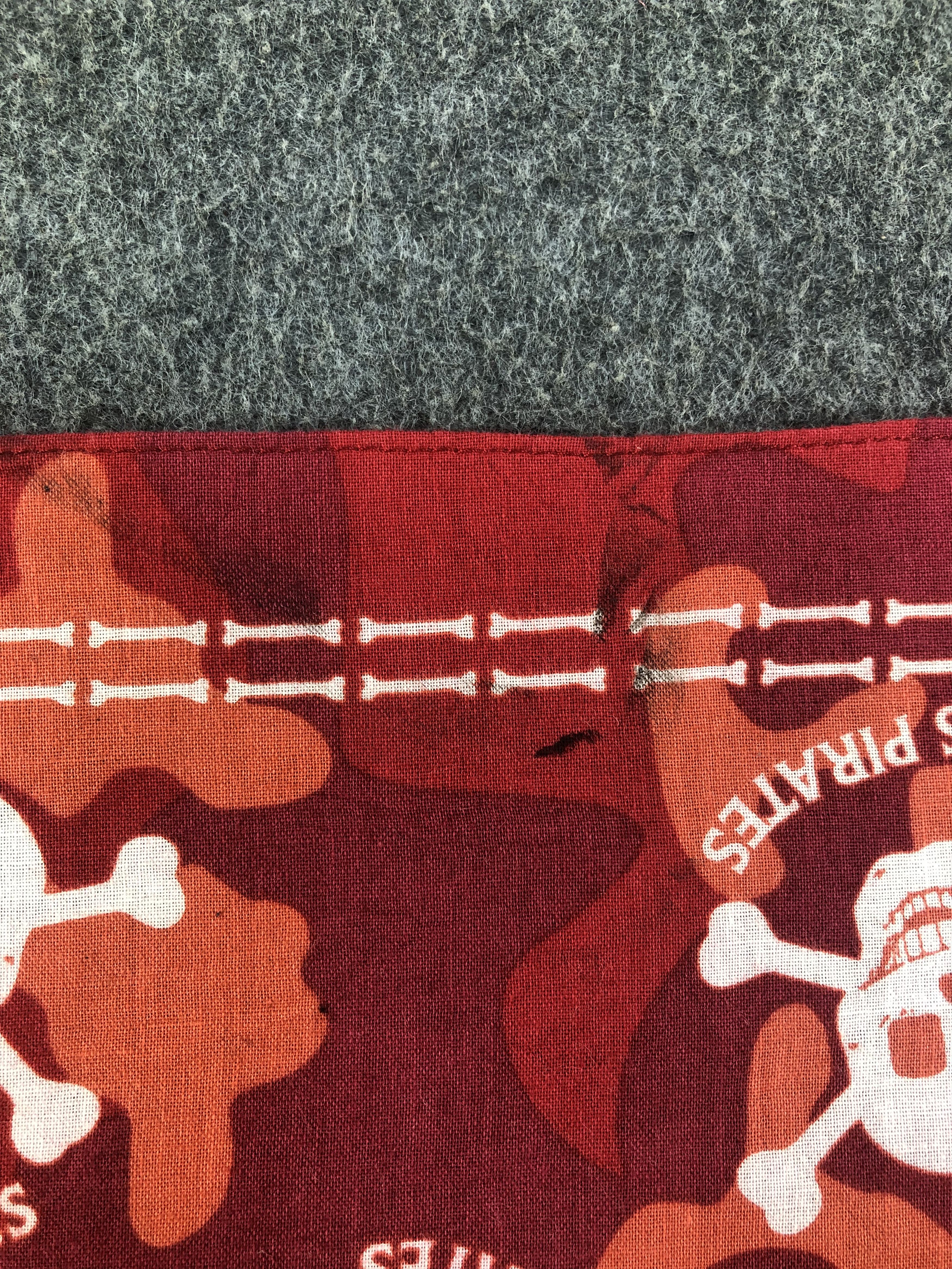 Vintage Jeff's Pirates Handkerchief / Bandana / Neckerchief Size ONE SIZE - 7 Thumbnail