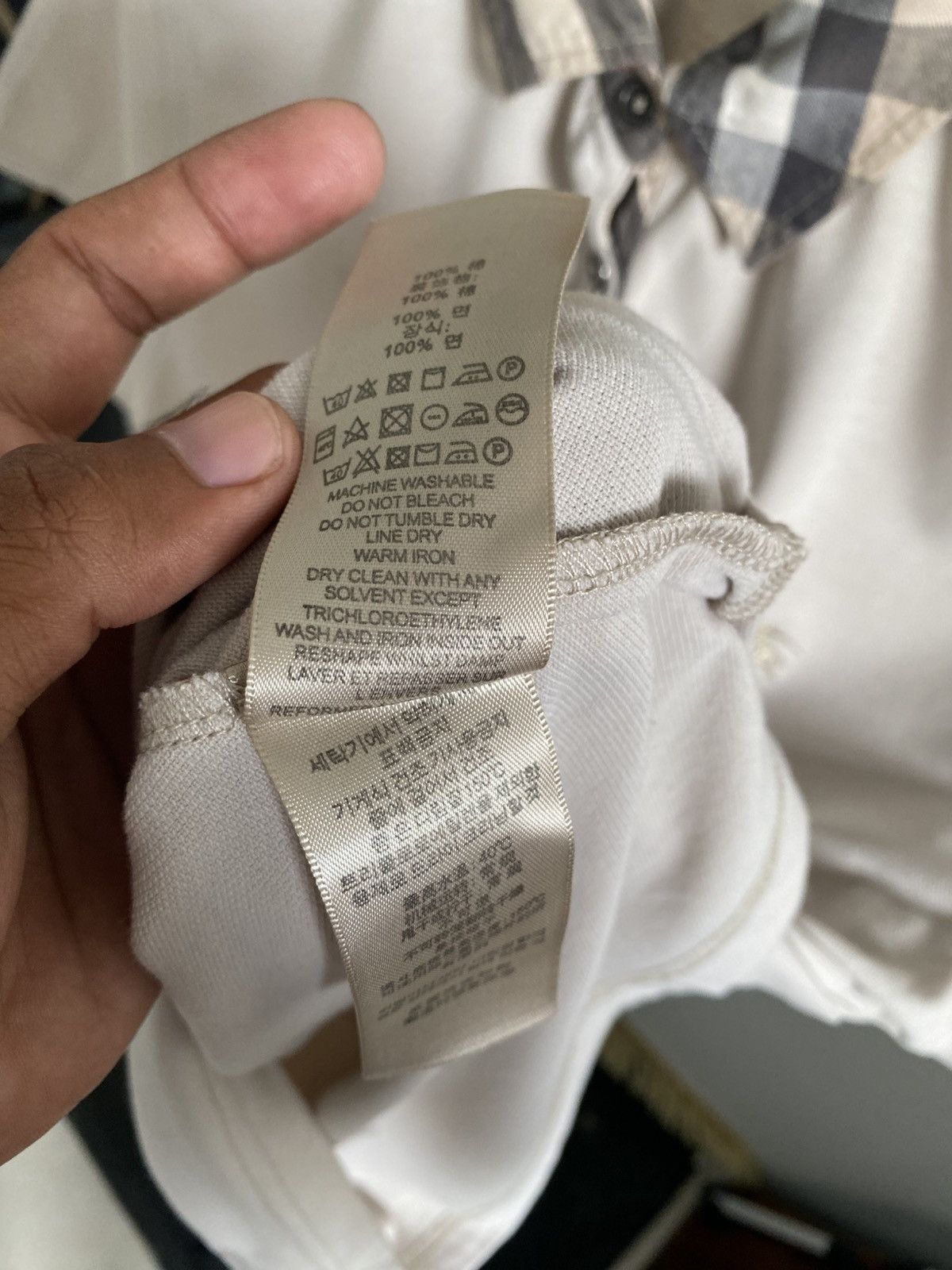 Burberry 🔥 OFFER ME NOW🔥 🔥 Burberry Novacheck Polo Colar Shirt Women Size L / US 10 / IT 46 - 12 Thumbnail