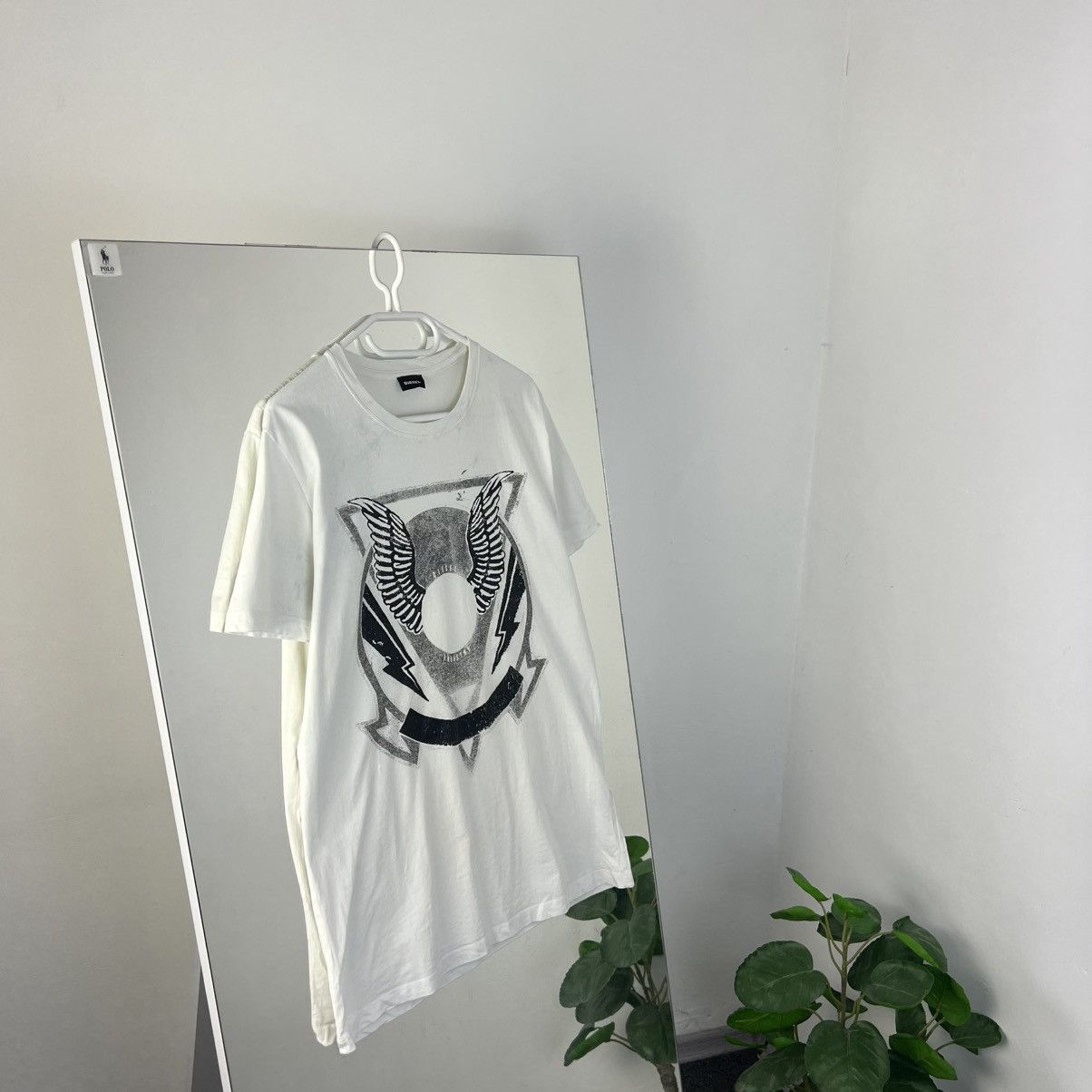Diesel Vintage Diesel Big Logo Luxury T-Shirt Streetwear Style Size US XL / EU 56 / 4 - 1 Thumbnail