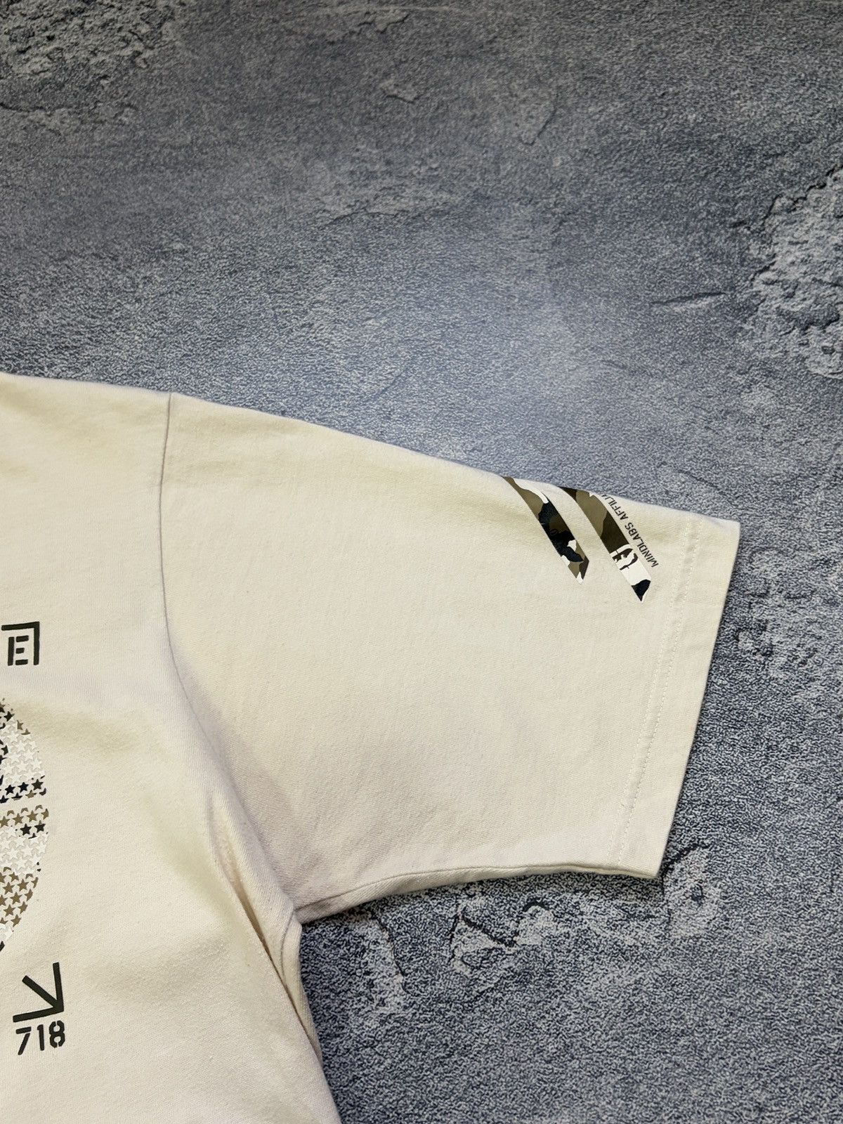 Ecko Unltd. Ecko Unltd Vtg Rhino Graphic T-Shirt Beige Y2K Baggy M Size US M / EU 48-50 / 2 - 9 Thumbnail