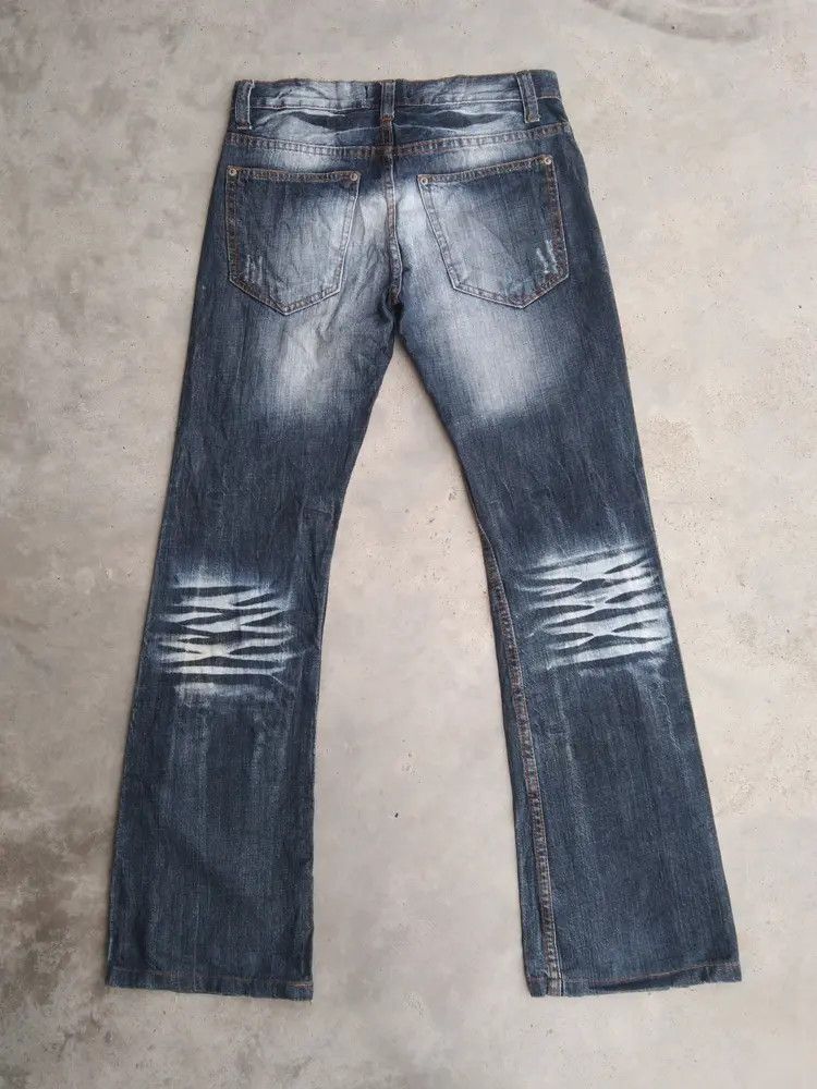 Jean Vintage K.H.J Boot Cut Distressed Jeans 30x31 Size US 30 / EU 46 - 2 Thumbnail