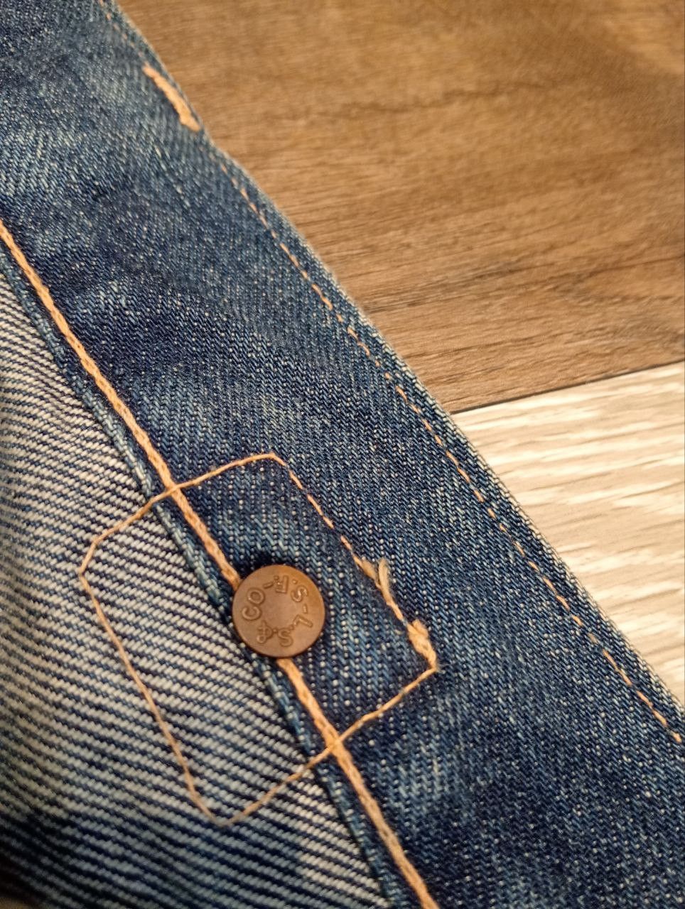 Levi's Vintage Clothing LEVI'S VINTAGE 501 CAPITAL E SELVEDGE JEANS Size US 31 - 7 Thumbnail