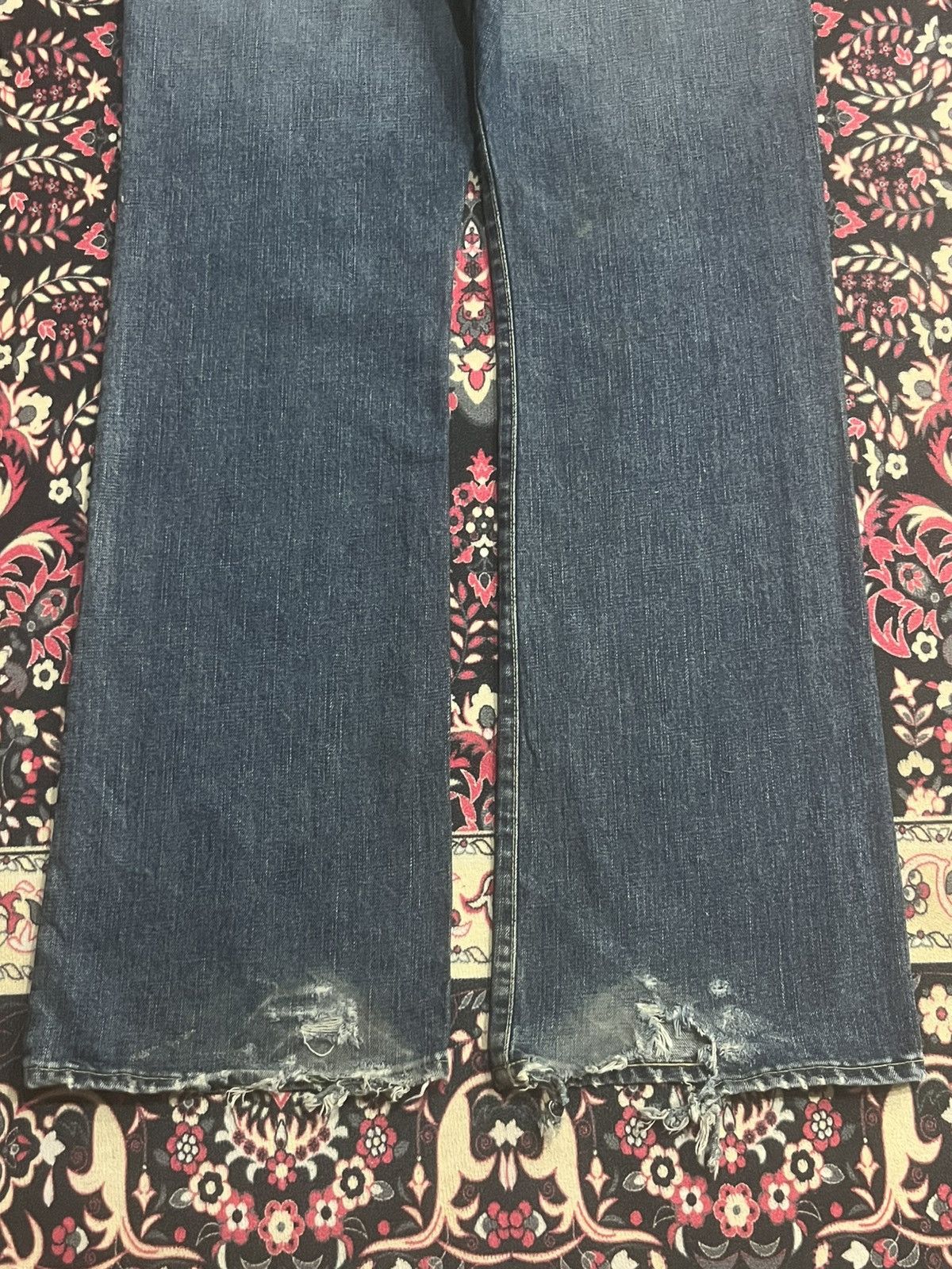 Undercover × Uniqlo Vintage Uniqlo B002 Dark Blue Ripped Hem Flare Jeans Size US 36 / EU 52 - 11 Thumbnail