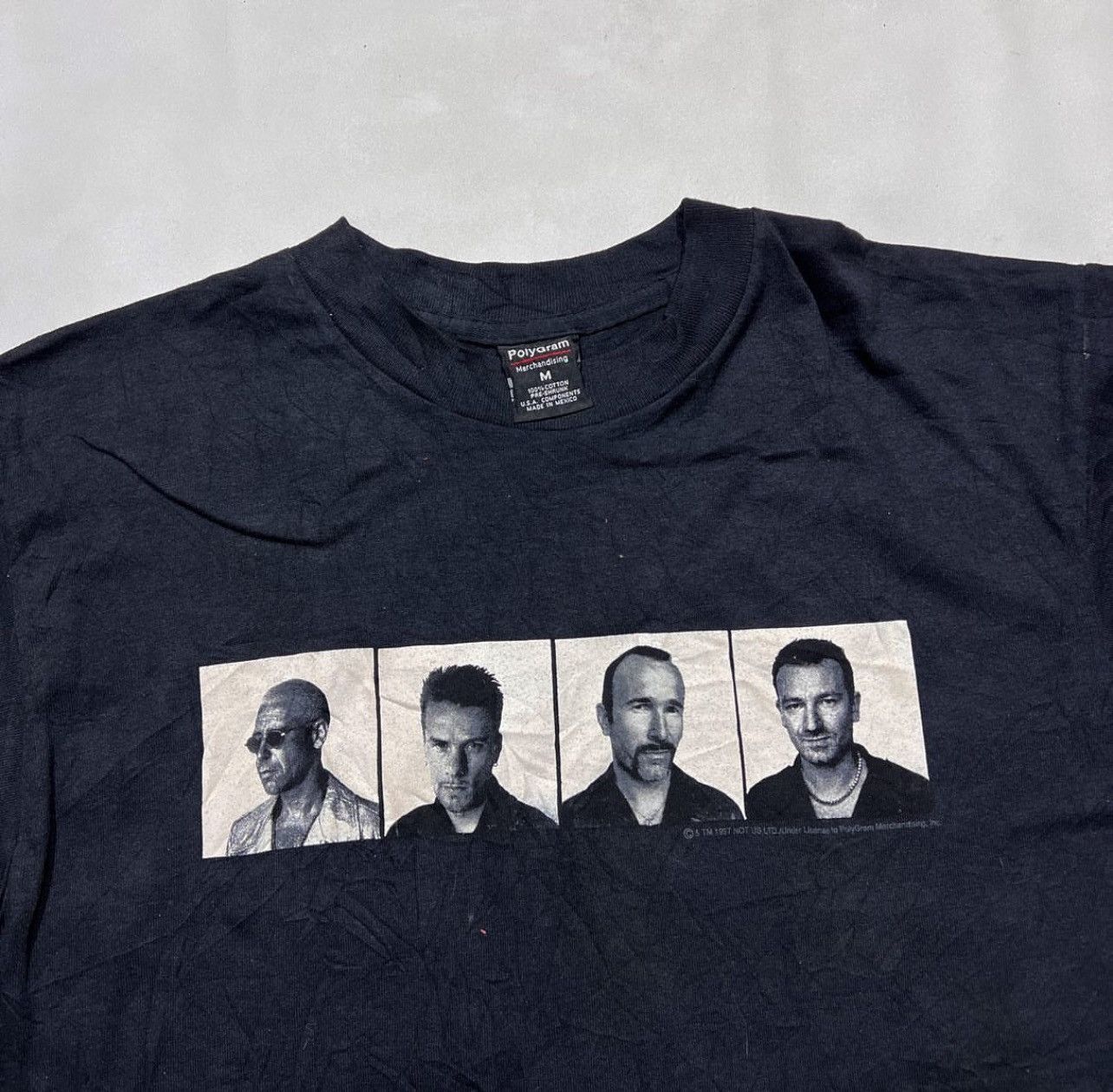 Other Vintage U2 1997 tour tee Size US M / EU 48-50 / 2 - 3 Thumbnail
