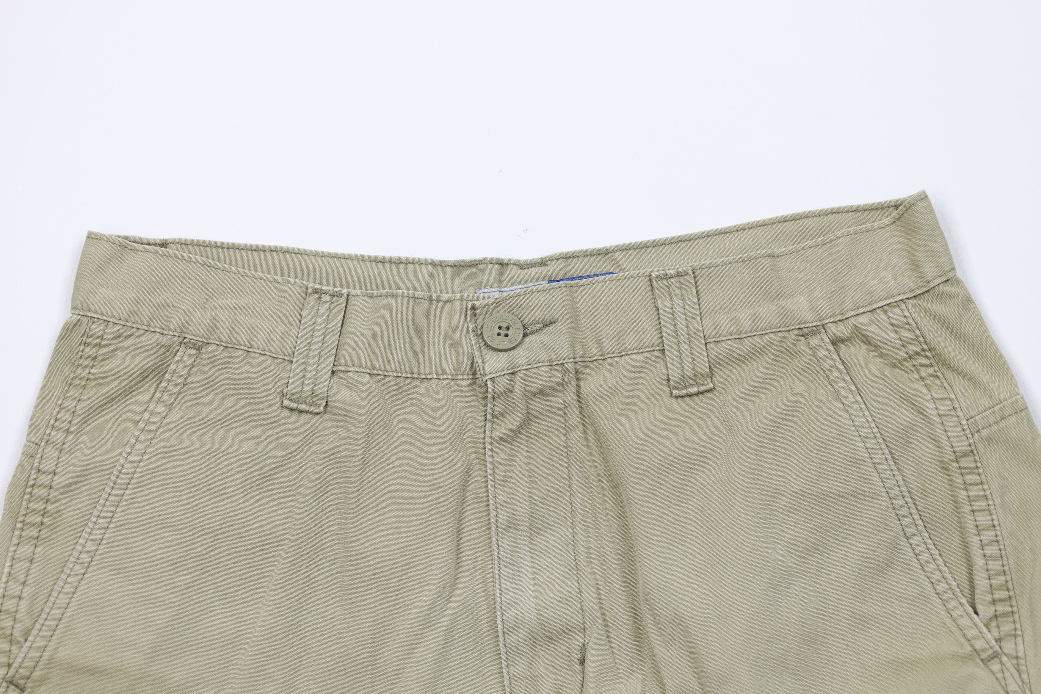 Levi's Vintage Y2K 2001 Levis L2 Big Pocket Shorts Beige Cotton Size US 32 / EU 48 - 2 Thumbnail