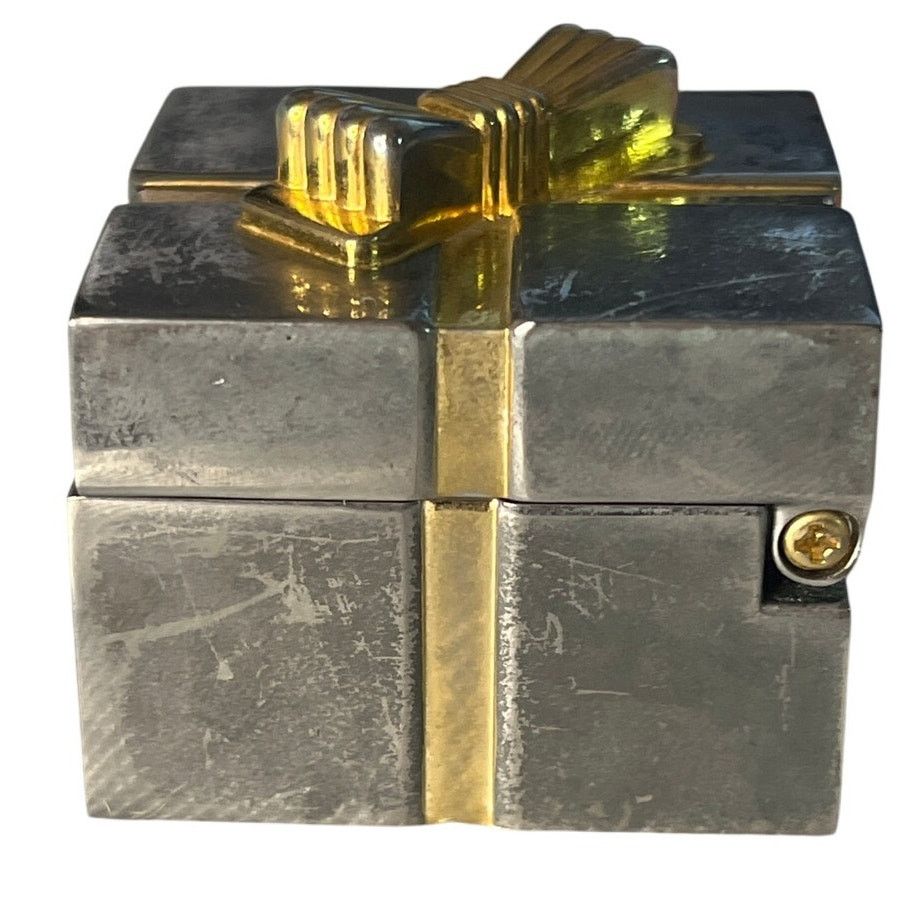 Vintage Binion Silver Toned Quartz Table Clock Gift box gold bow Size ONE SIZE - 6 Thumbnail