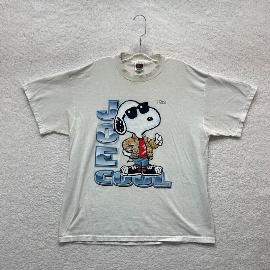 image of Fruit Of The Loom 90's Vintage Snoopy Peanuts Joe Cool Graphic White Short Sleeve T-Shirt Mens Xl