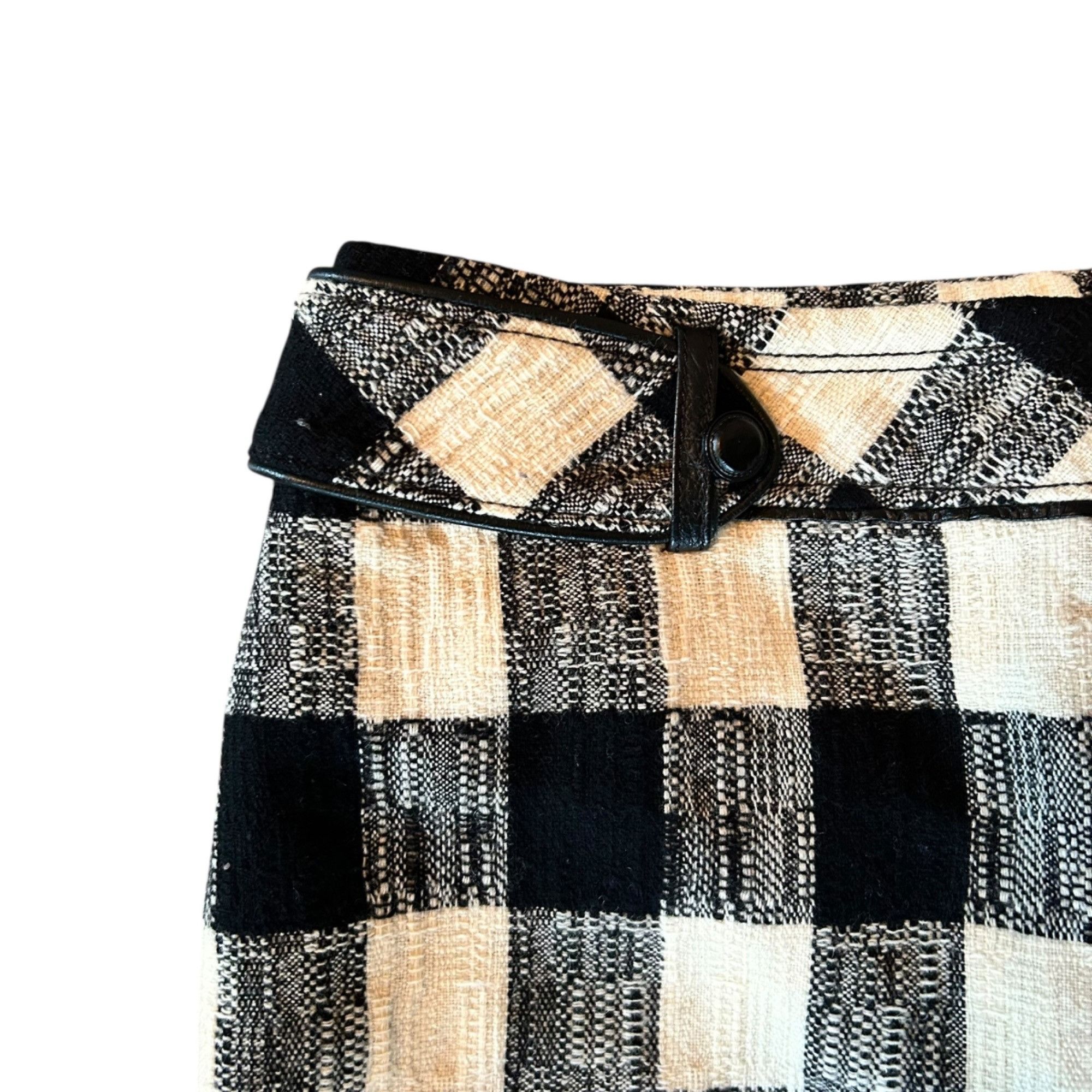 Other Compagna Monochromatic Check Old Money Classic Pencil Skirt Size 33" - 2 Thumbnail