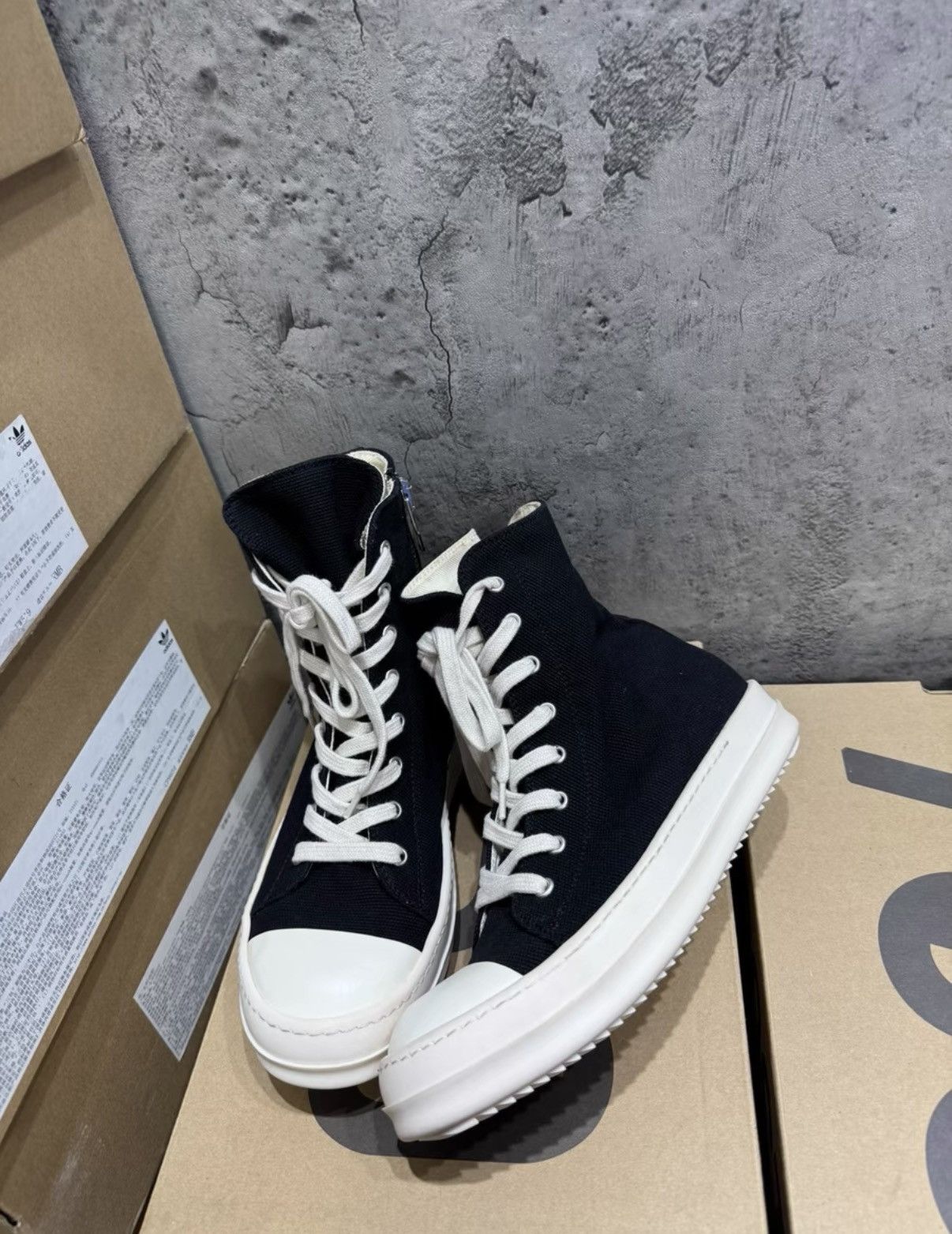 Rick Owens Rick Owens DRKSHDW Canvas Ramones K37 Size US 8 / IT 38 - 1 Thumbnail