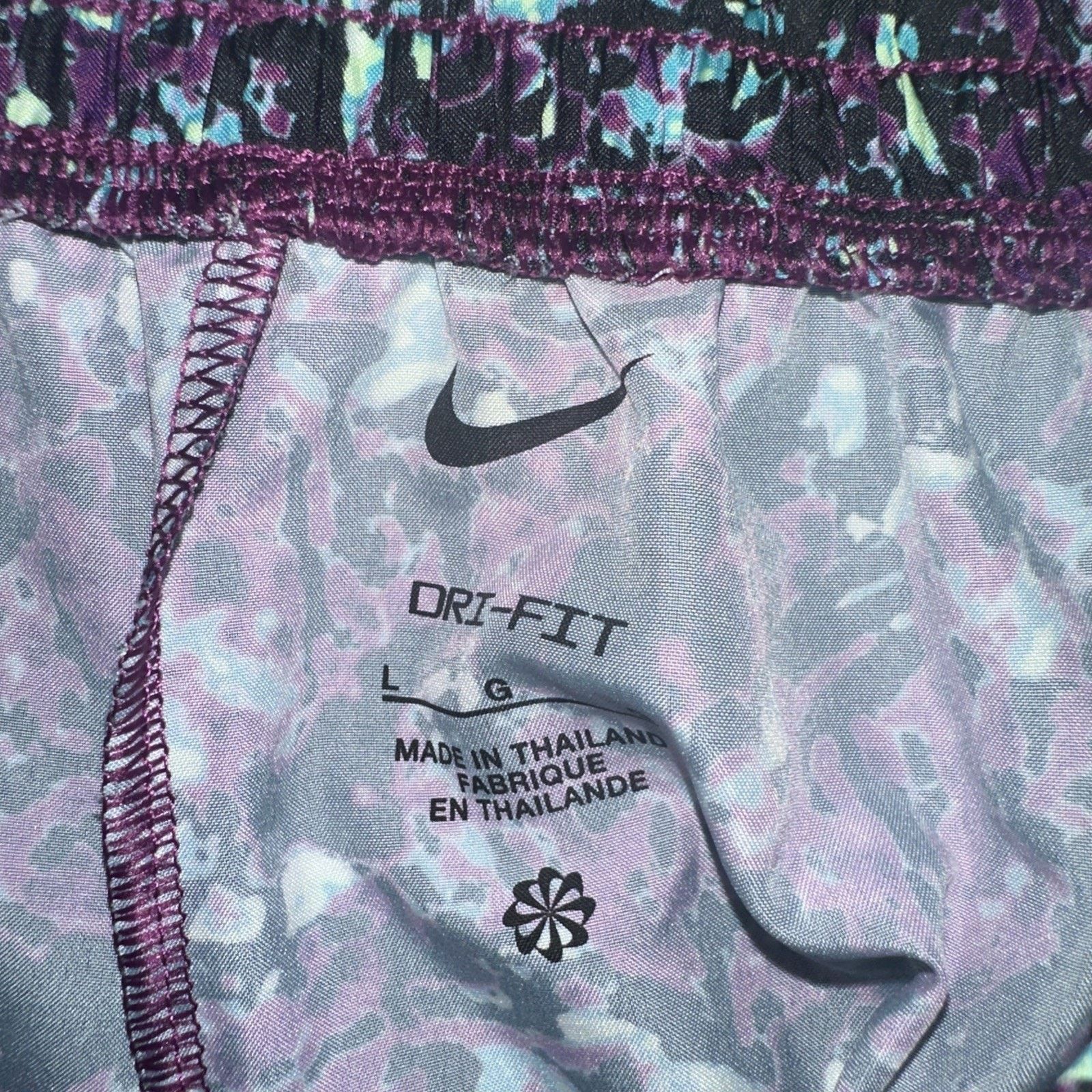 Nike NWT Nike Dri-Fit Shorts Youth Kids Boys SZ Large Purple Size US 30 / EU 46 - 3 Thumbnail