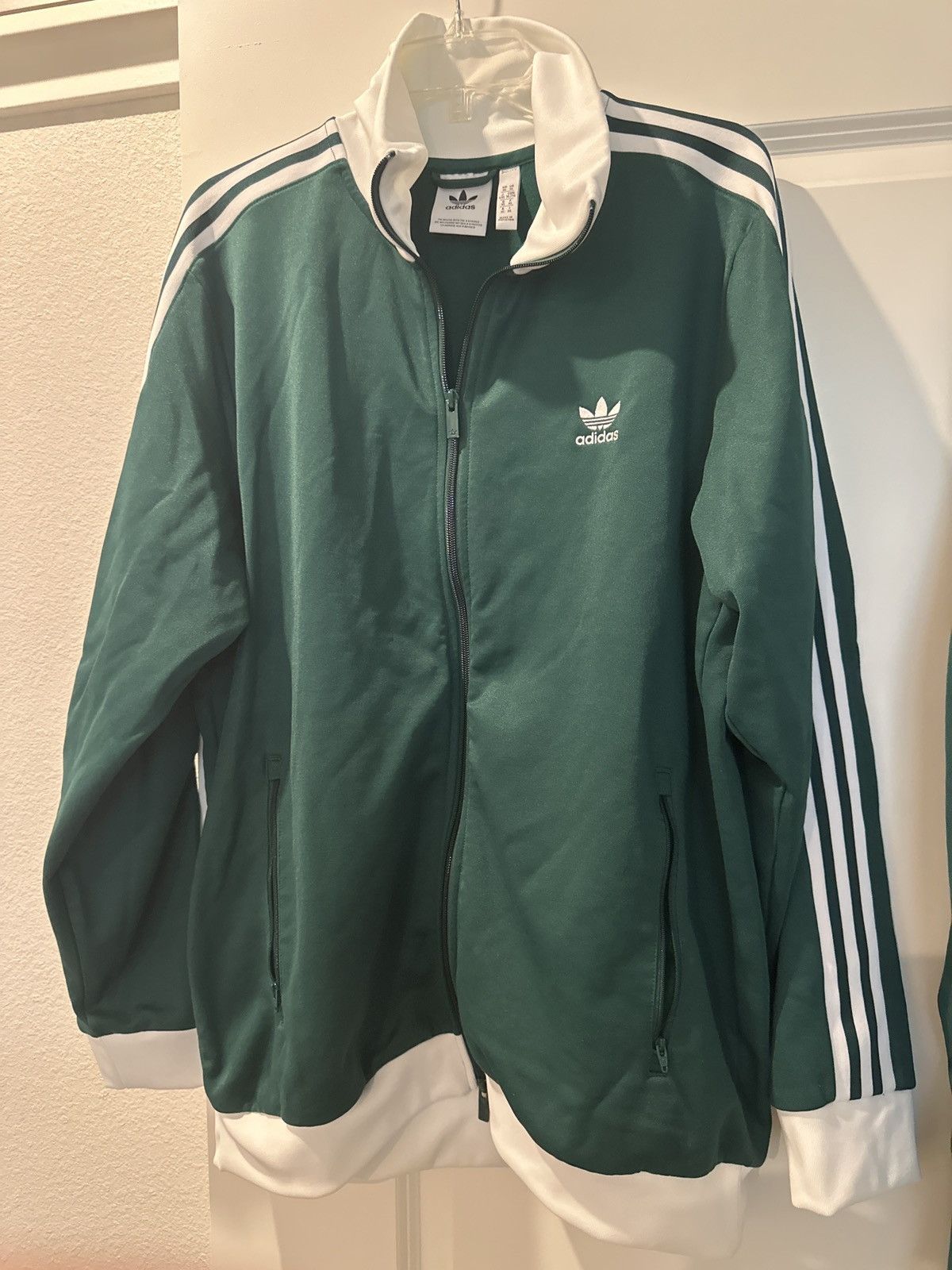 Adidas Adidas tracksuit- Top XL- bottoms Medium Size US M / EU 48-50 / 2 - 2 Thumbnail