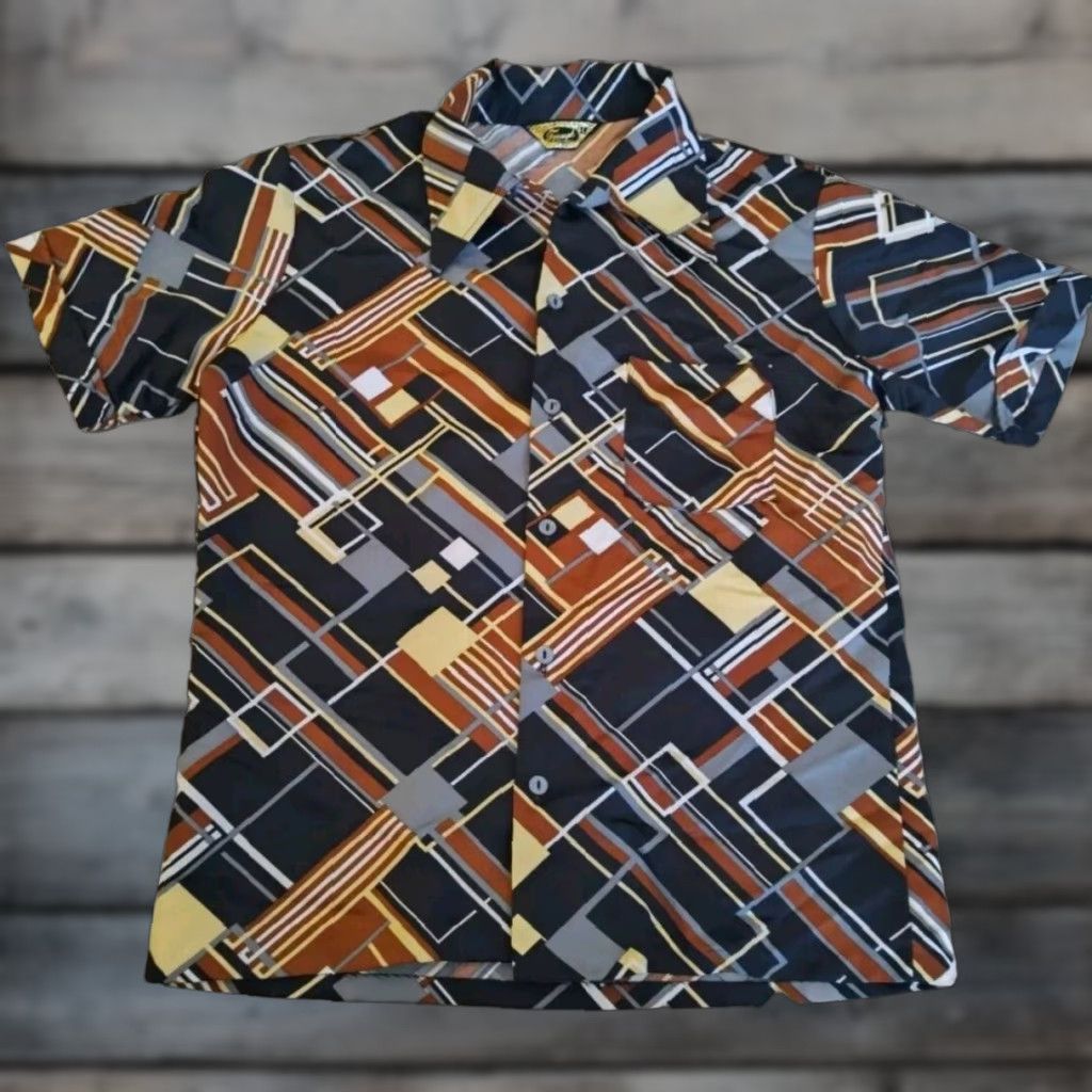 Vintage VINTAGE Triumph of California Disco Shirt L Geometric Cat Eye Buttons EUC Mens Shirt Size US L / EU 52-54 / 3 - 1 Thumbnail