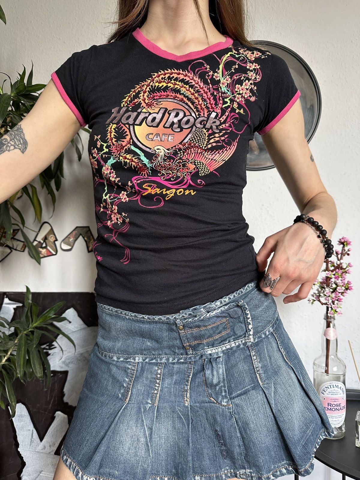 Hard Rock Cafe × Vintage Hard Rock Cafe Vintage y2k Graphic Rhinestone Baby Tee Size XXS / US 00 / IT 34 - 1 Thumbnail