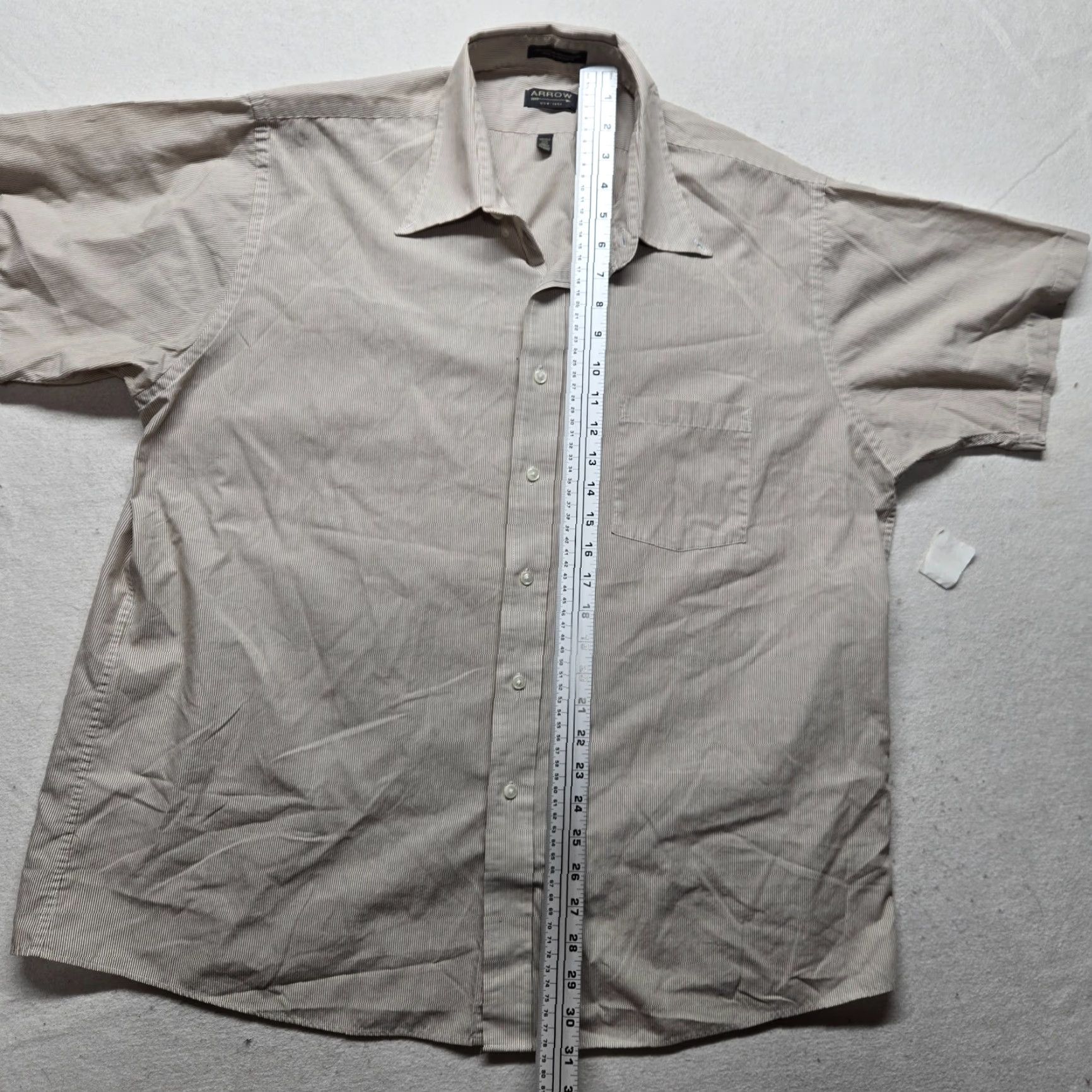 Arrow Arrow Shirt Adult Mens Size XL Brown Plaid Cotton Polyester Button-Up Short Sleeve 17 17.5 Vintage: No Size US XL / EU 56 / 4 - 6 Thumbnail