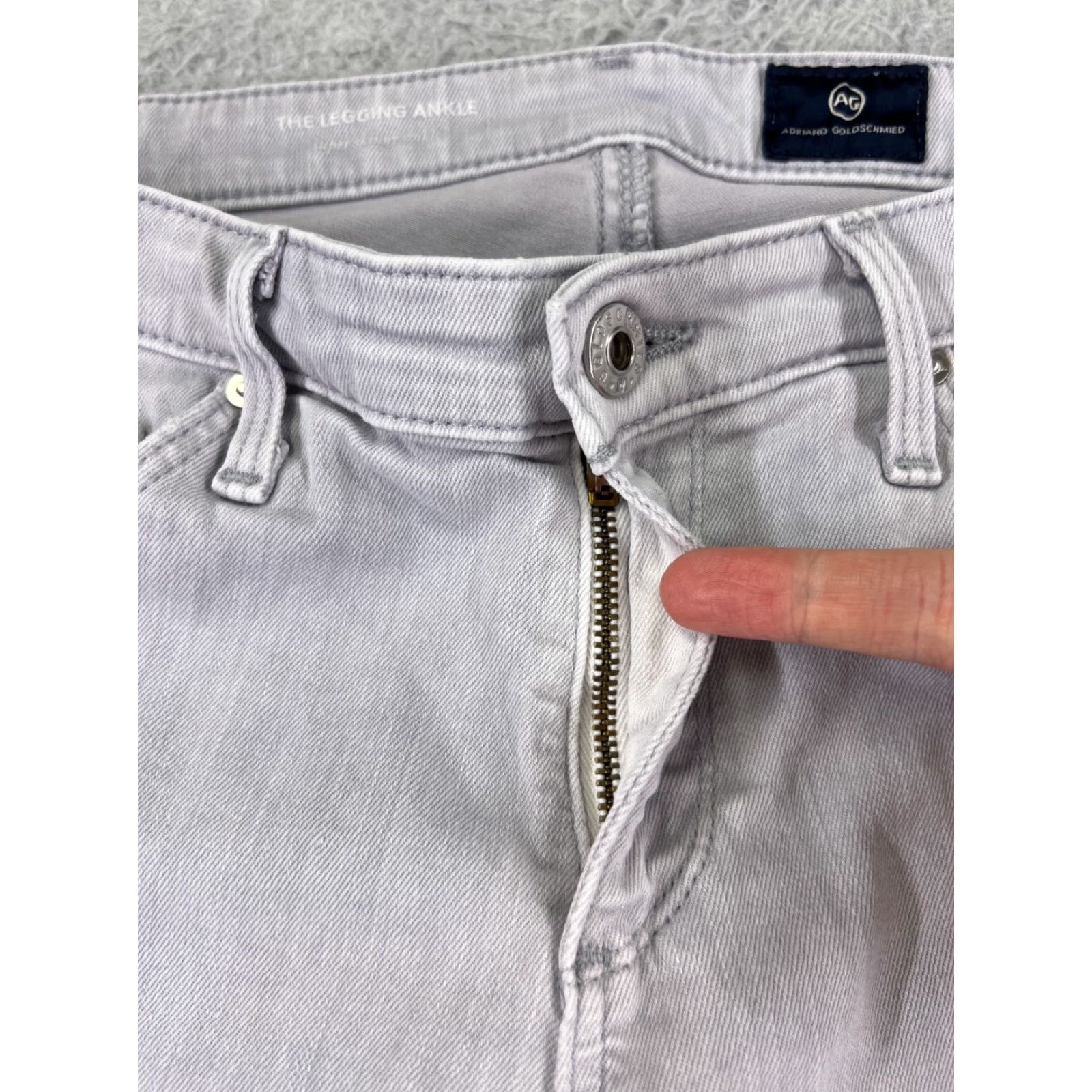 Denime AG Adriano Goldschmied Jeans Womens 28 Gray Denim Straight Slim 5-Pocket Low Rise Inseam 28 Inseam Cotton Size 28" / US 6 / IT 42 - 5 Thumbnail
