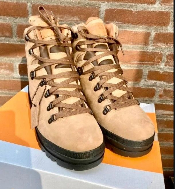 Timberland world hiker Vibram US 9 outdoor hiking new ds Size US 9 / EU 42 - 3 Thumbnail