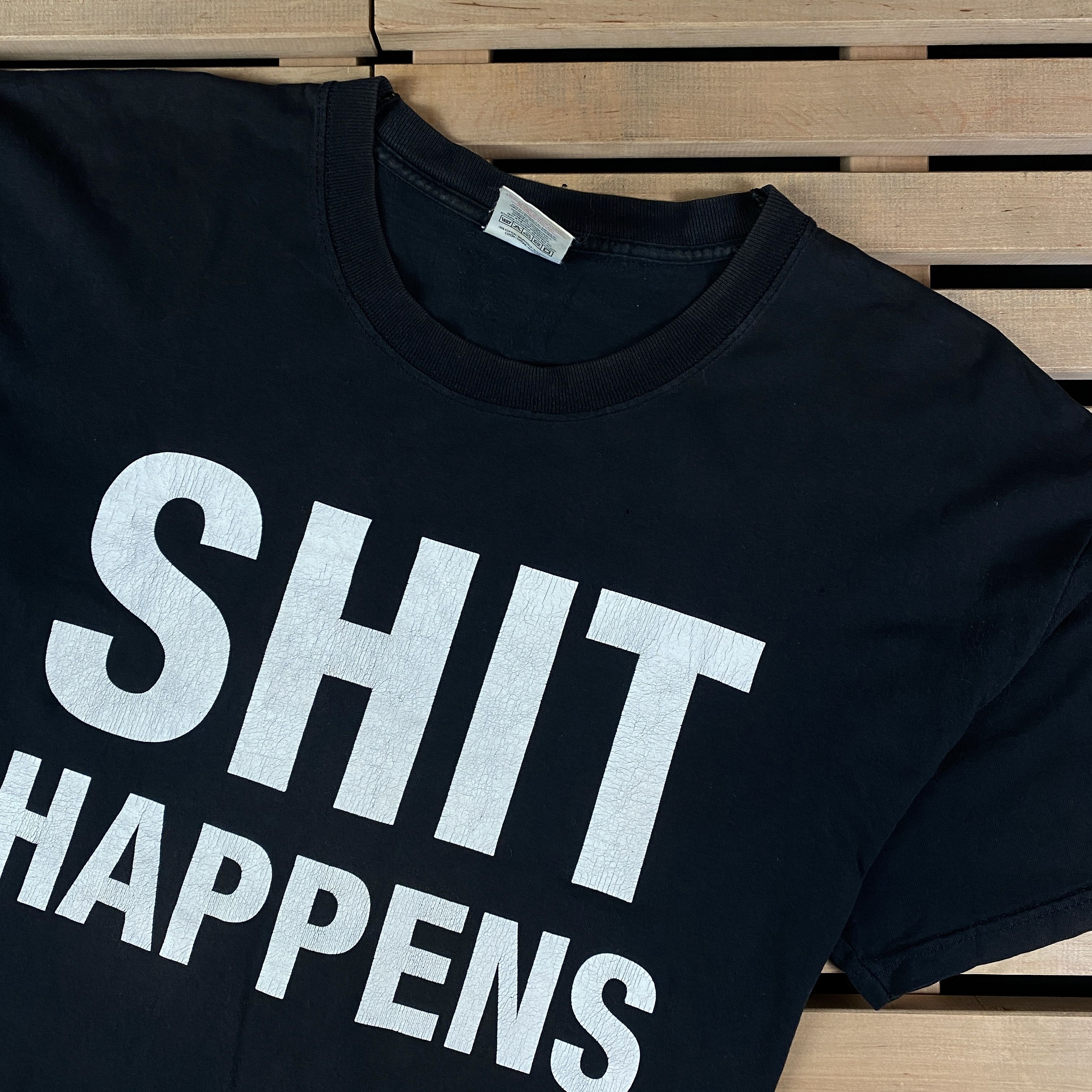Vintage Mens Vintage T-Shirt Shit Happens Mode by MCS-Berlin Size XL Size US XL / EU 56 / 4 - 2 Thumbnail