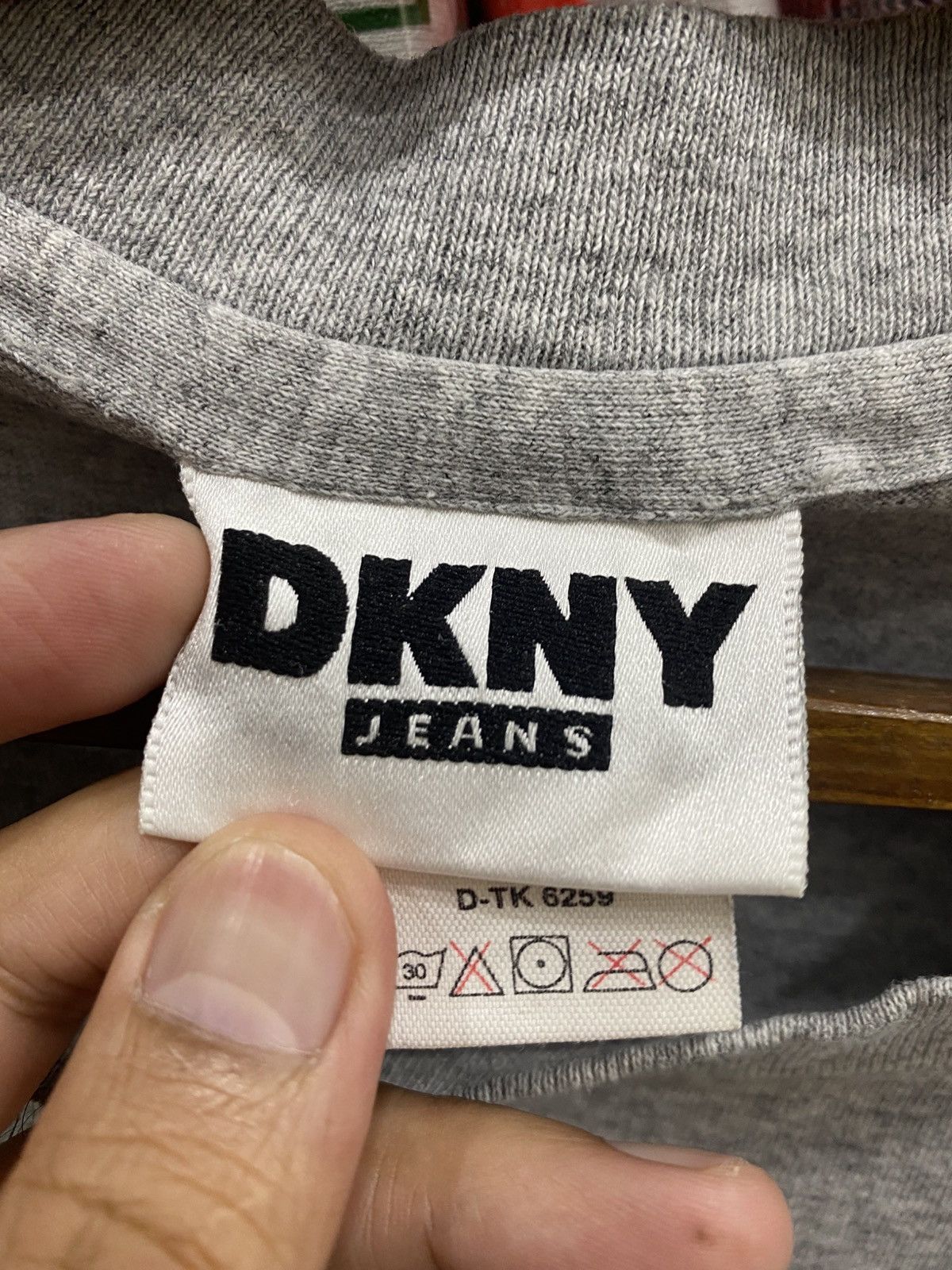DKNY DKNY TSHIRT Size US XL / EU 56 / 4 - 8 Thumbnail