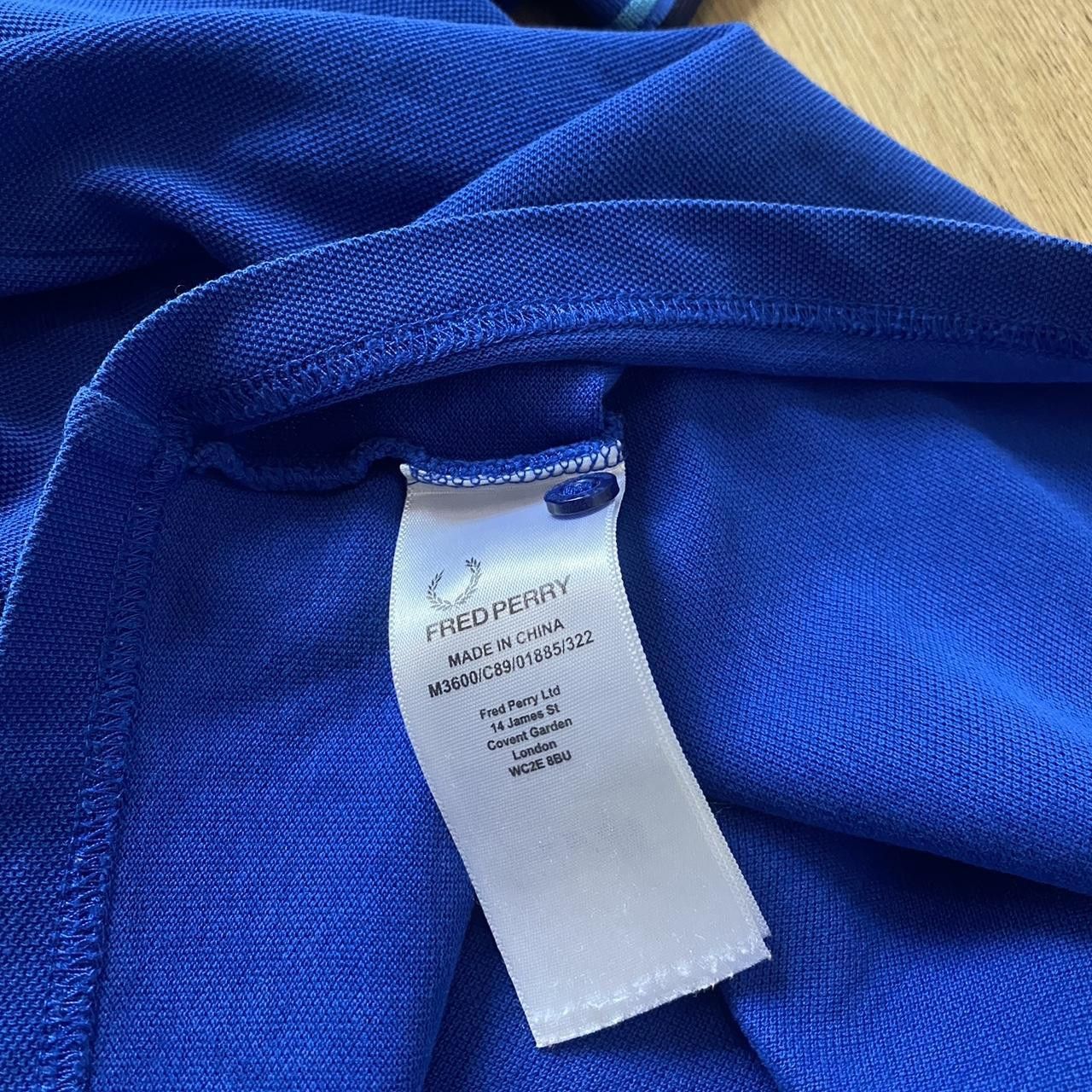 Fred Perry Fred Perry blue polo shirt Casual Football Elegant Size US S / EU 44-46 / 1 - 5 Thumbnail
