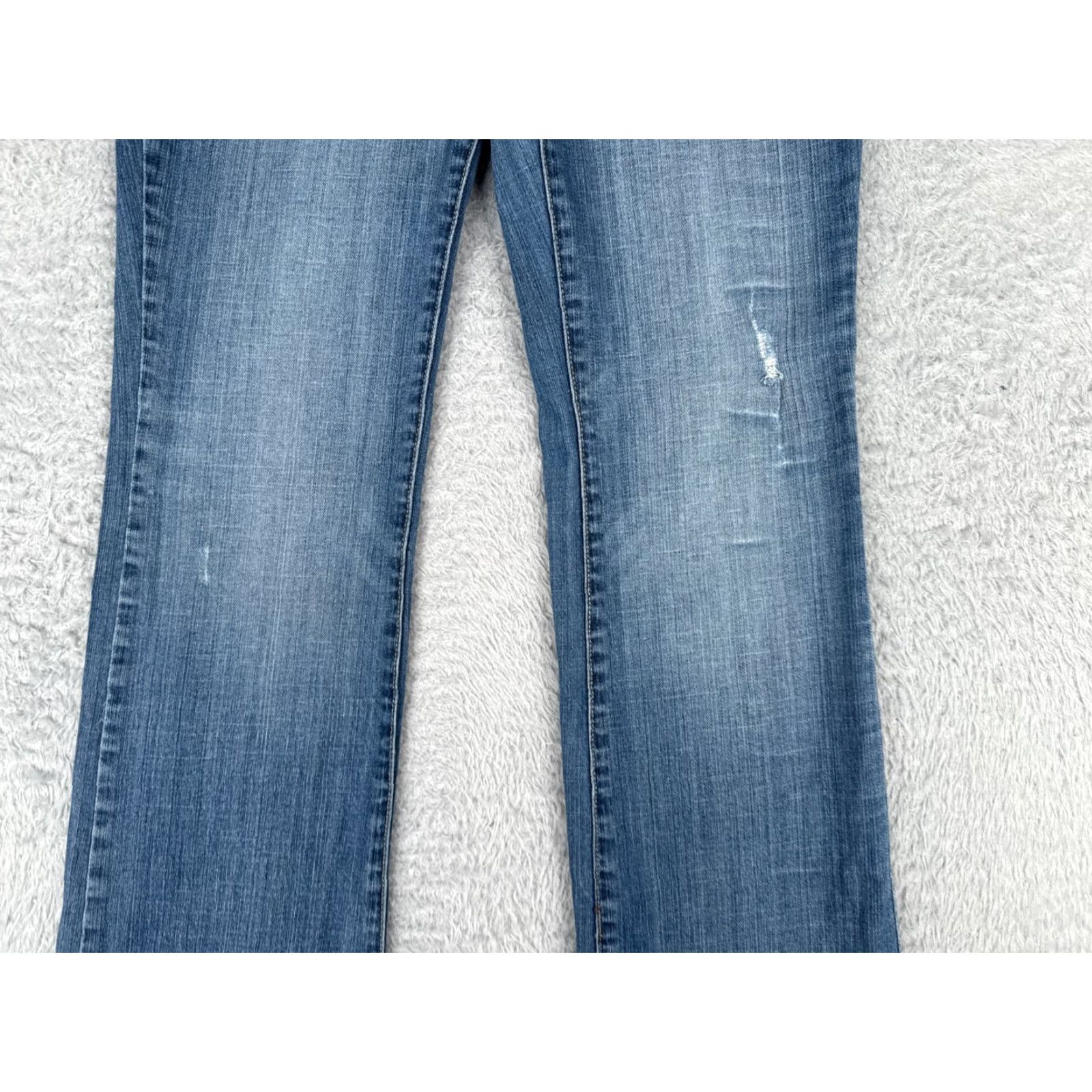 Mossimo Mossimo Jeans Bootcut Juniors 9 Blue Denim Distressed Low Rise 30x31 Cotton Blend 5-Pocket Womens Girls? Size 30" / US 8 / IT 44 - 3 Thumbnail