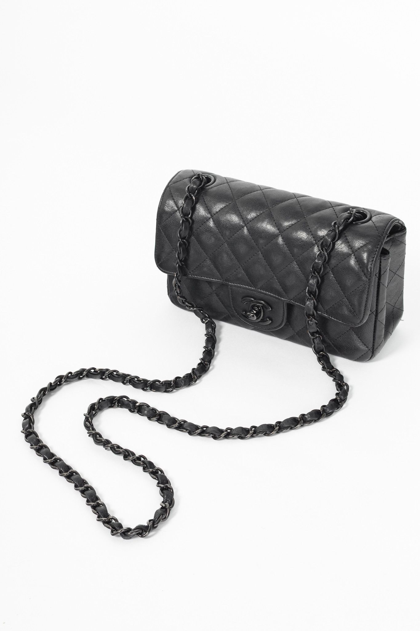 Chanel Chanel S17 Mini Classic Black Lambskin Quilted Flap Bag Size ONE SIZE - 6 Thumbnail