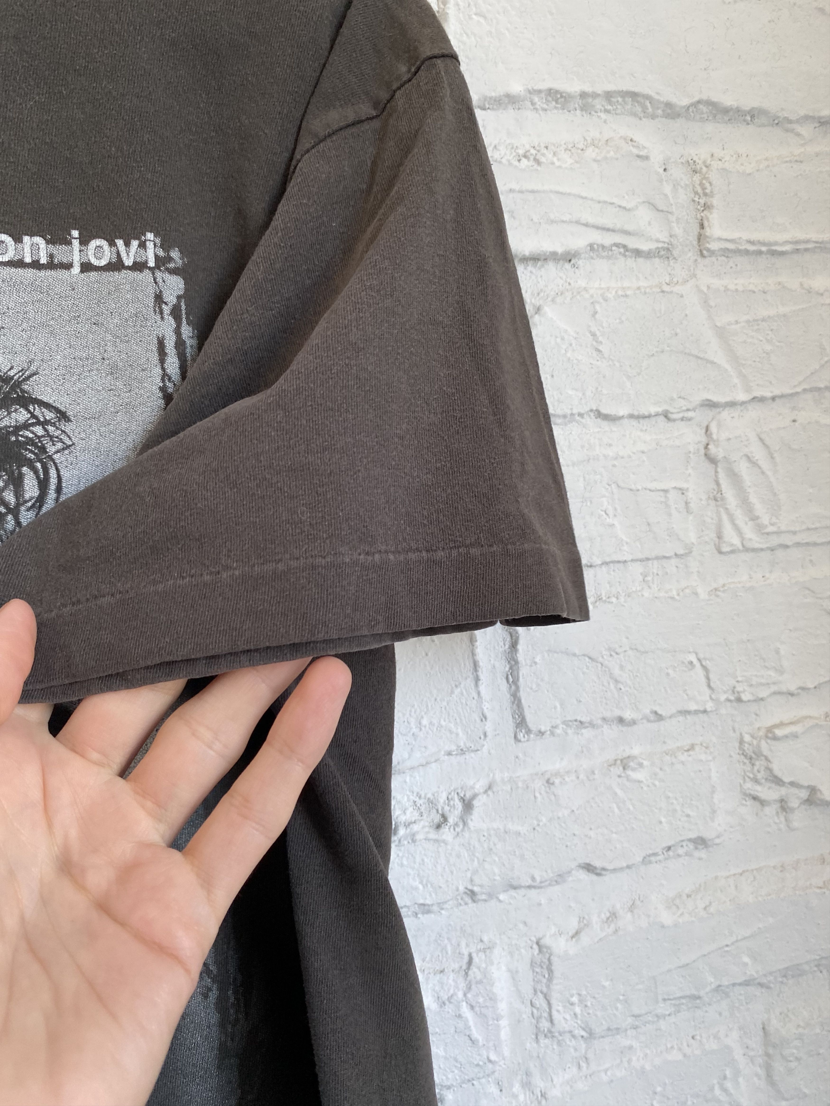 Band Tees × Vintage Vintage 1997 Jon Bon Jovi t-shirt Size US L / EU 52-54 / 3 - 4 Thumbnail