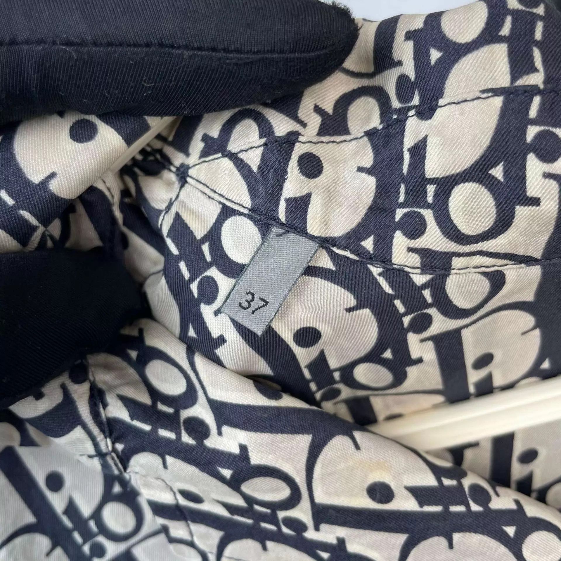 Dior DIOR Silk All-Over Print Short-Sleeve 37XS Size US XS / EU 42 / 0 - 6 Thumbnail