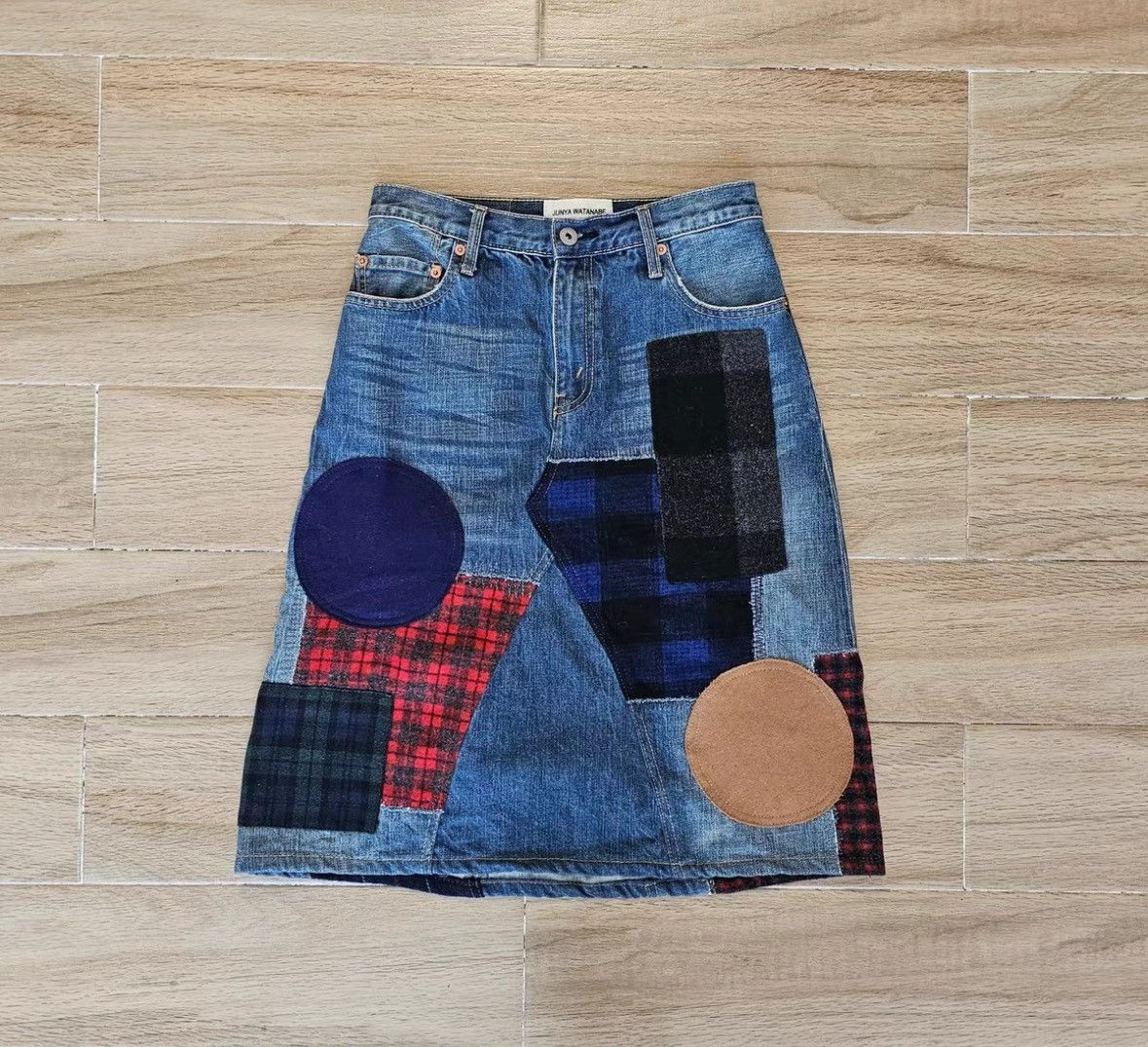 Junya Watanabe Junya Watanabe Patchwork Denim Skirt Size 27" / US 4 / IT 40 - 1 Thumbnail