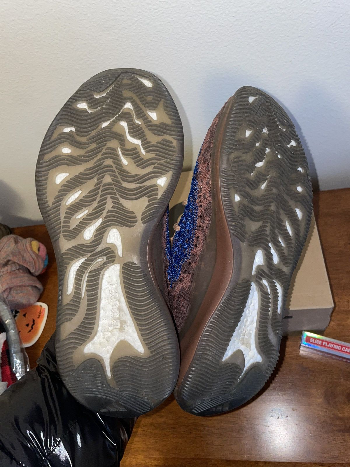 Supreme × Yeezy Yeezy Boost 380 "Azure" Size US 11 / EU 44 - 8 Thumbnail