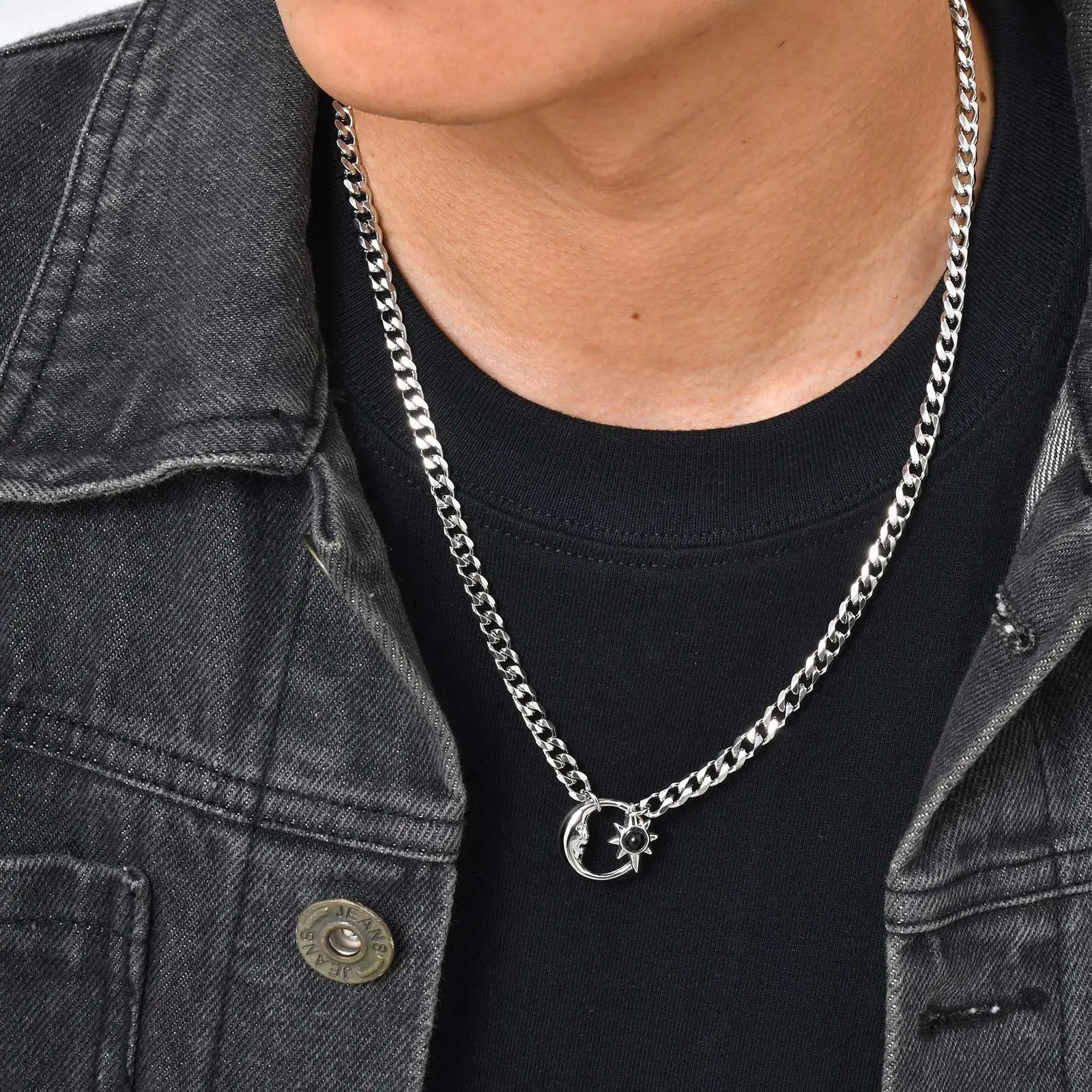 Other Moon Star Hollow Necklace Size ONE SIZE - 1 Preview