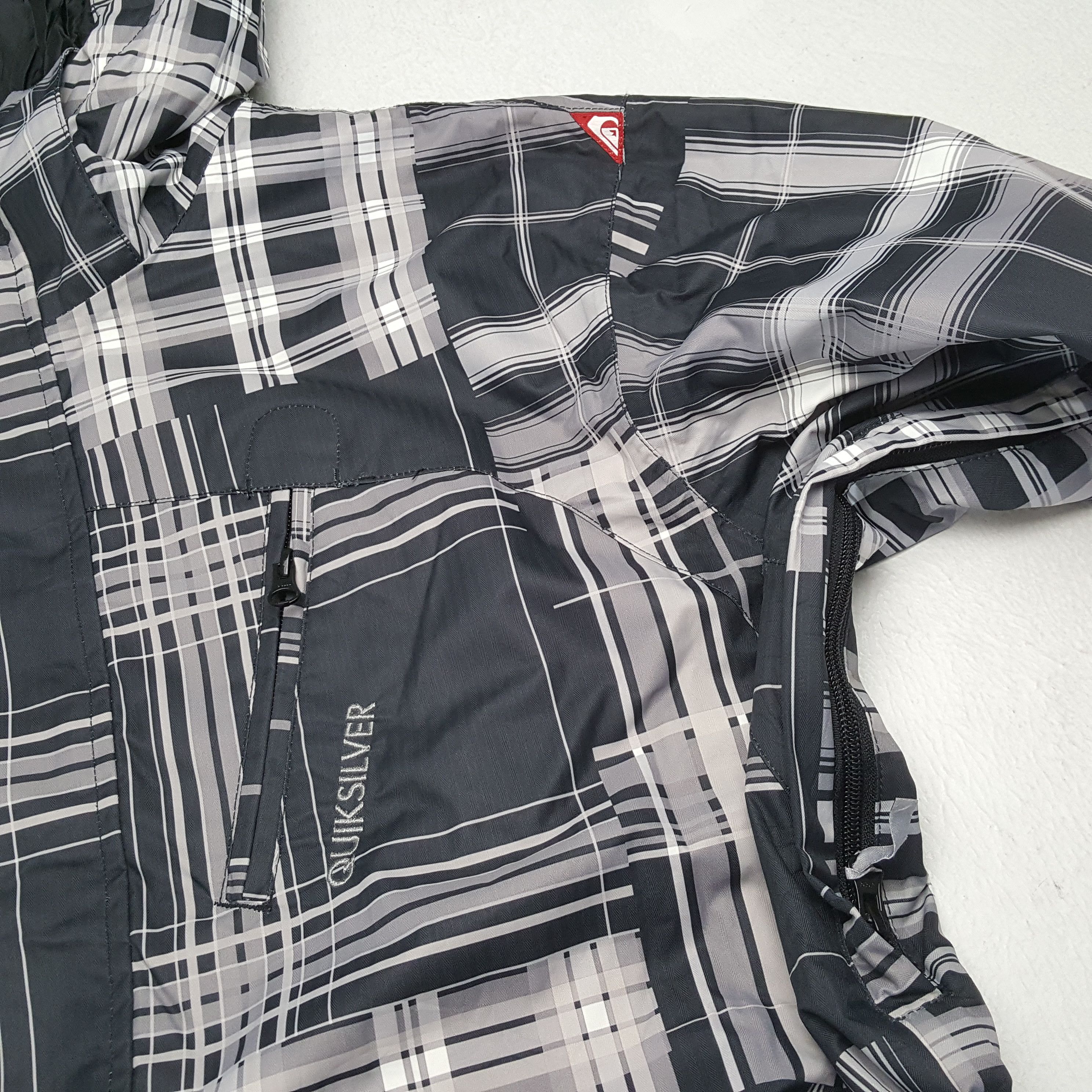 Quiksilver × Vintage Quiksilver Surfing Style Nice Design Jacket Hoodies Size US L / EU 52-54 / 3 - 6 Thumbnail