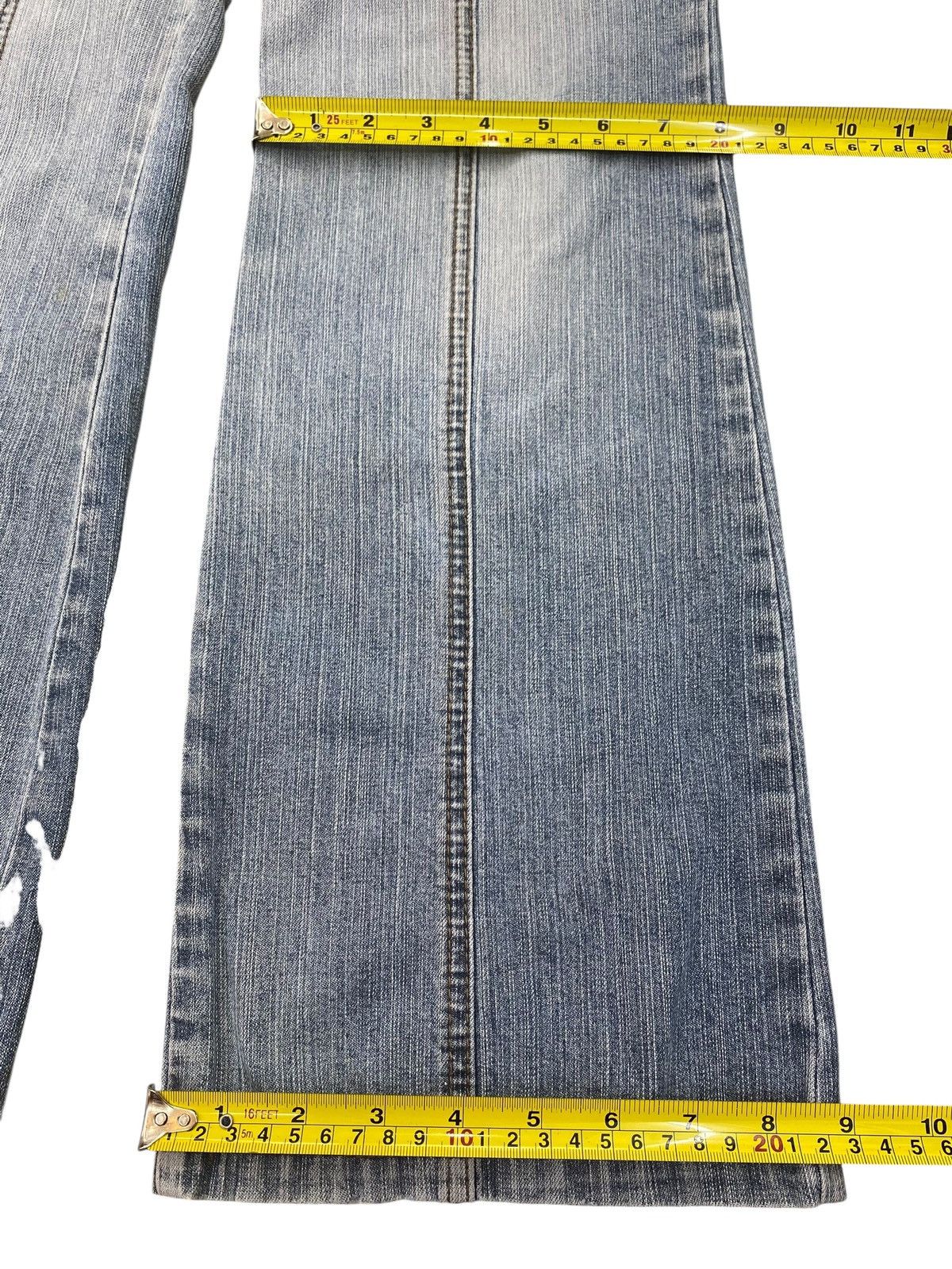 Japanese Brand Japanese Brand Blue Wash Arrow Line Style Flare Jeans Size US 28 / EU 44 - 11 Thumbnail