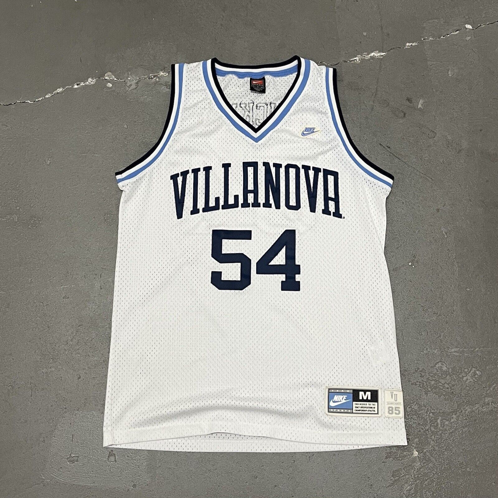 Villanova Basketball Jerseys Retro 2000's Nike Villanova Pinckney
