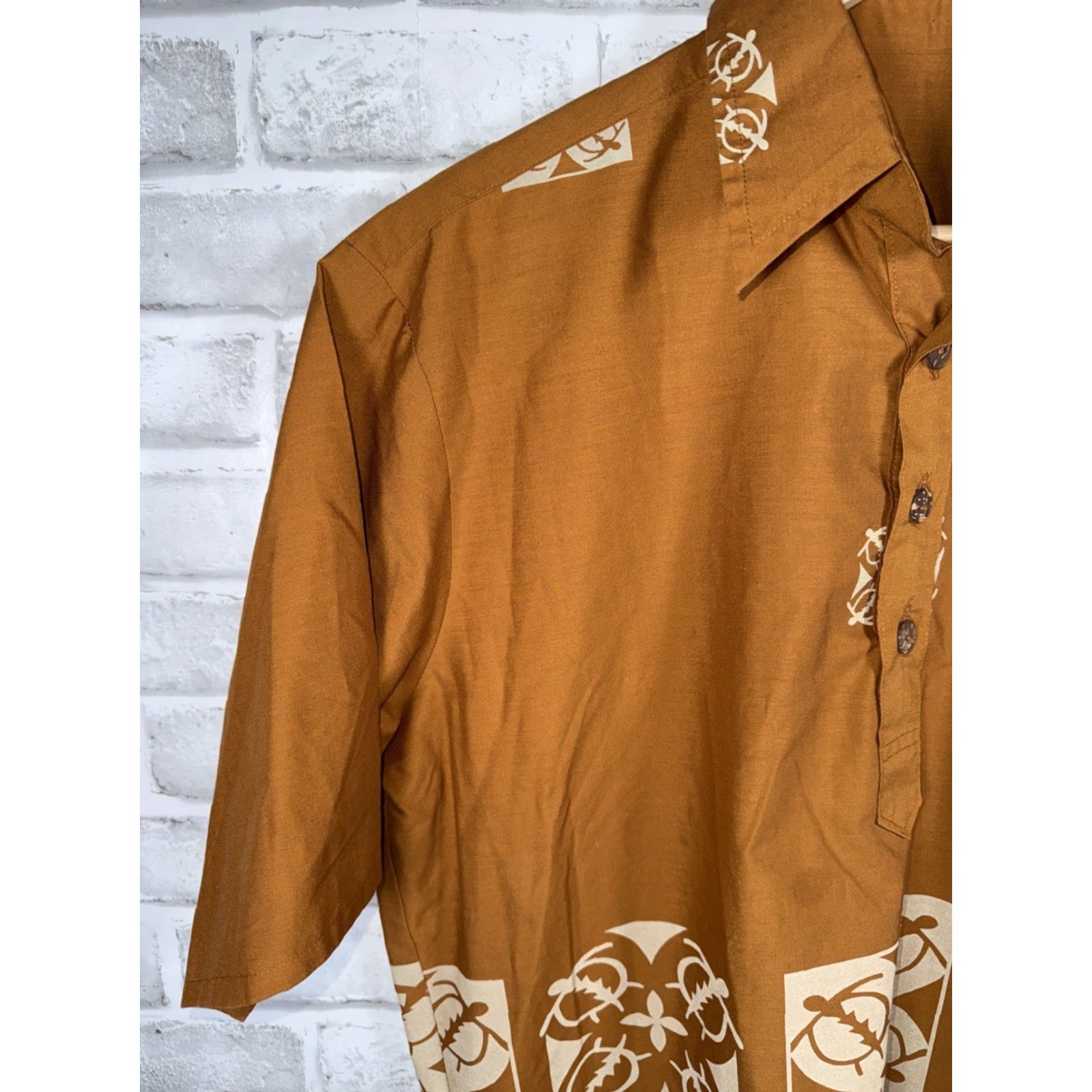 Rusty HAWAIIAN Half Button Rust Orange Hawiian Print Shirt Mens L Shirt Orange Hawaiian Mens L Short Sleeve Button-Up Size US L / EU 52-54 / 3 - 5 Thumbnail
