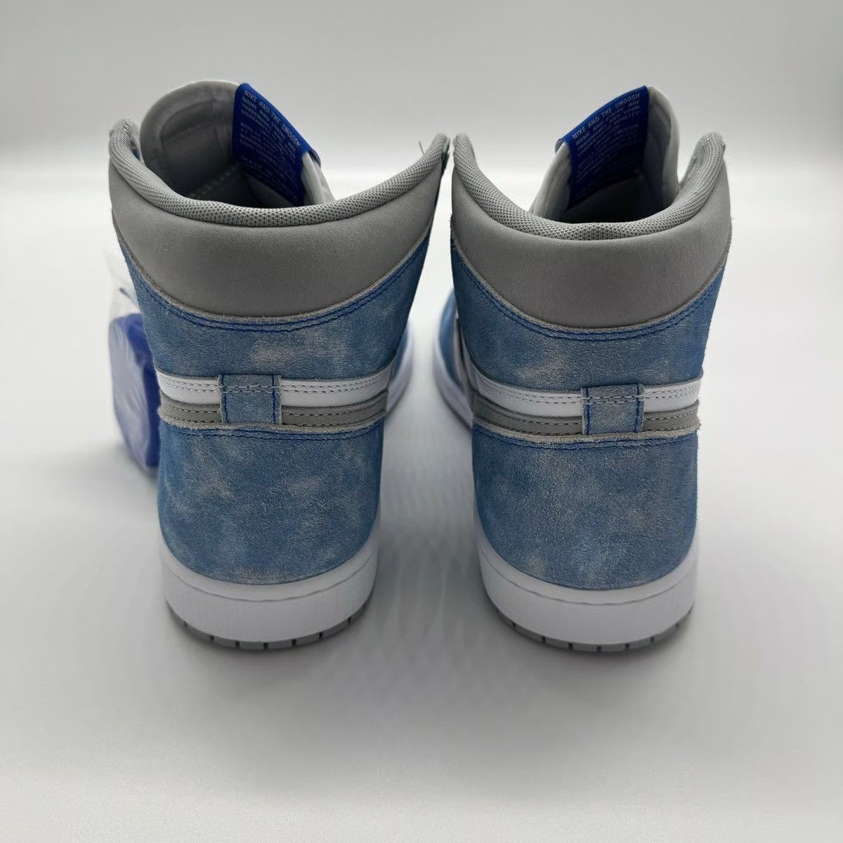 Jordan Brand Jordan 1 Retro High Hyper Royal Smoke Grey Size US 10.5 / EU 43-44 - 7 Thumbnail