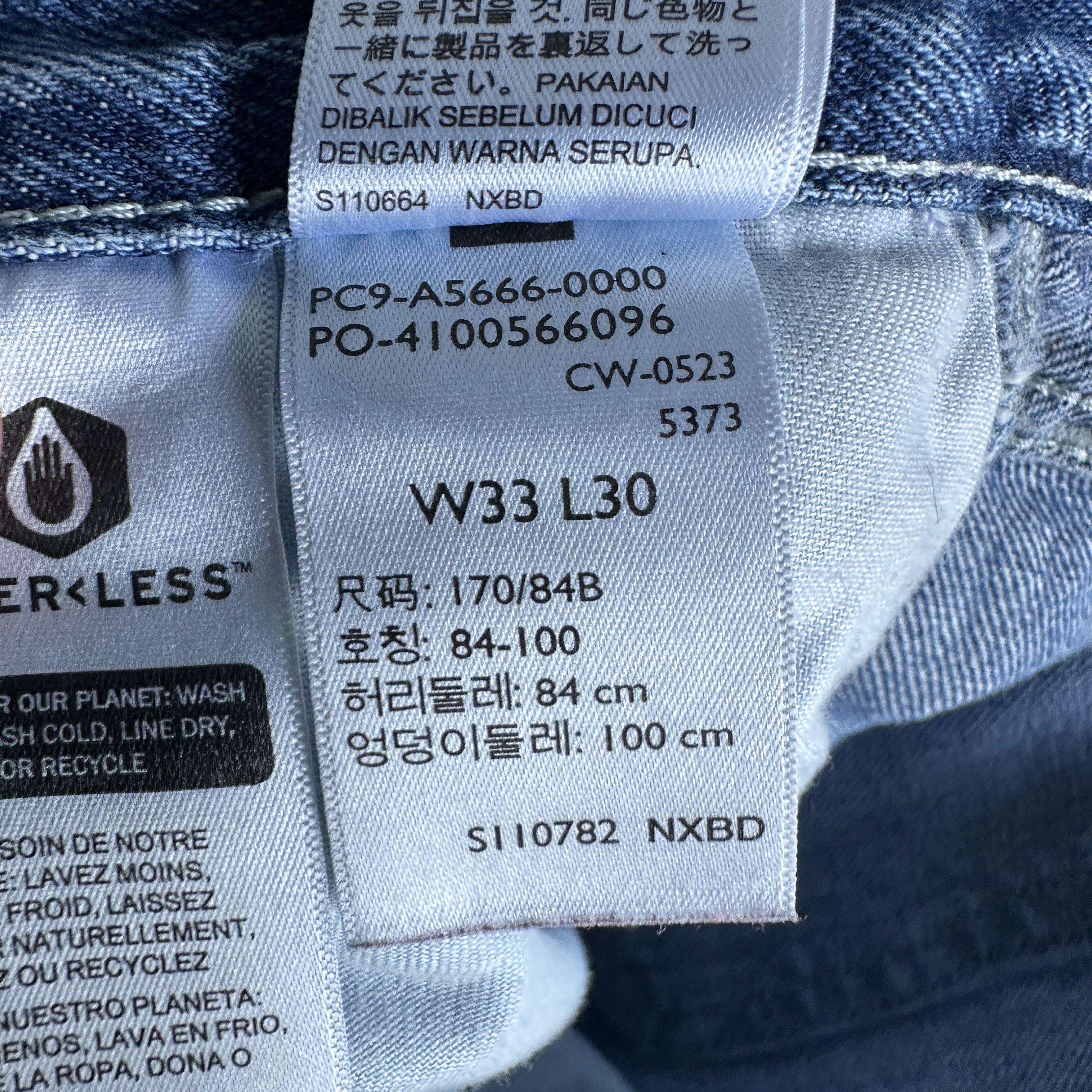 Levi's Vtg Levi's SilverTab Cargo Jeans Mens Baggy Flap Pocket Size US 33 - 13 Thumbnail
