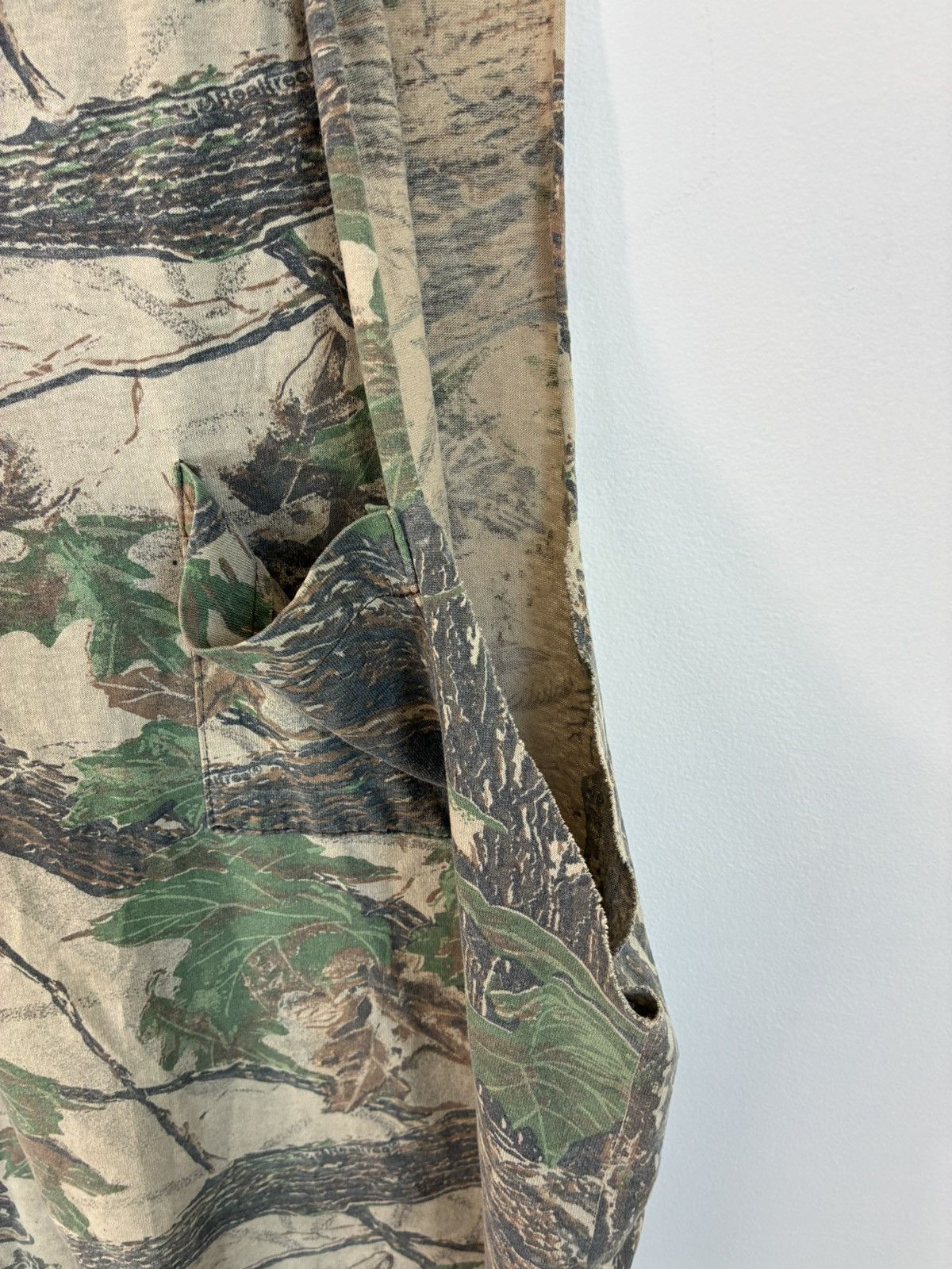 Vintage Vintage Thrashed Camo Single Stitch Cut Off Tee Size US L / EU 52-54 / 3 - 4 Thumbnail