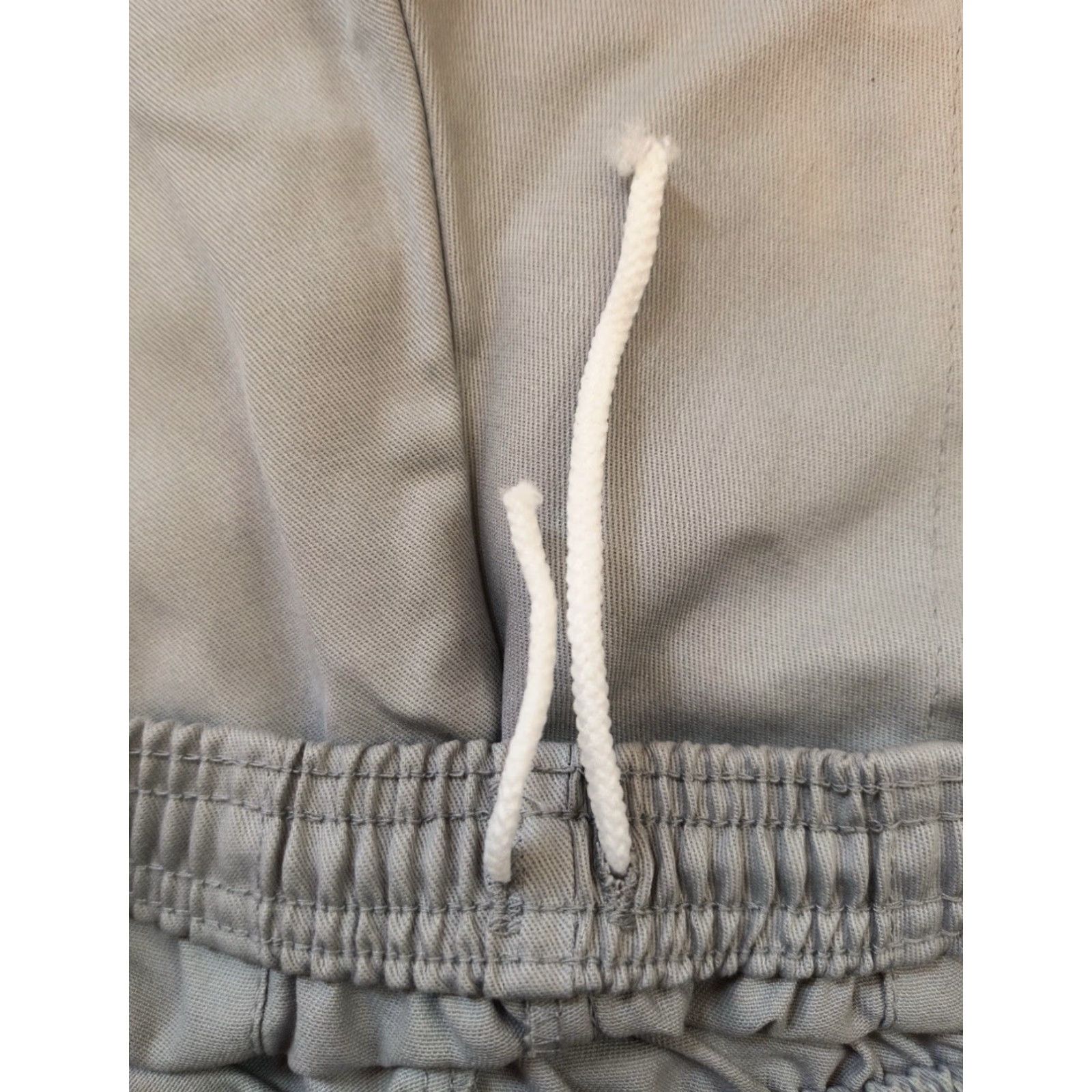 Augusta Sportswear VINTAGE Augusta Sportswear Mens Gym Shorts S Gray 90s Deadstock NWOT Athletic 50/50 Cotton Poly Elastic Drawstring Waist Pockets Made in USA Size US 29 - 4 Thumbnail