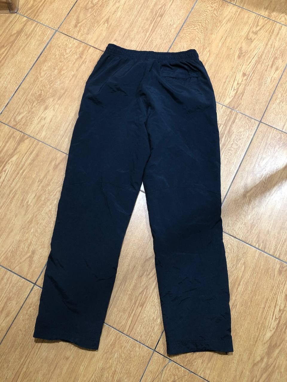 Nike Vintage Nike Nylon Track Pants Swoosh Baggy Y2K 90s Drill Size US 32 / EU 48 - 12 Thumbnail