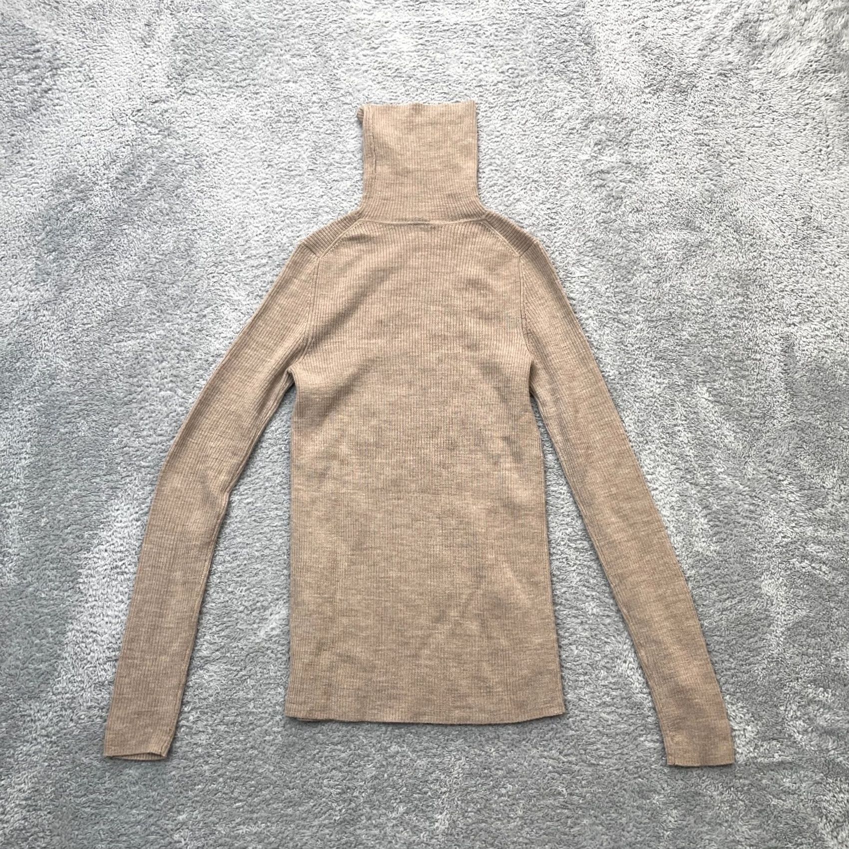Uniqlo Uniqlo Sweater Womens Small Beige Merino Wool Ribbed Turtleneck Knit Pullover Dressy Casual Winter Regular Womens Size S / US 4 / IT 40 - 2 Thumbnail