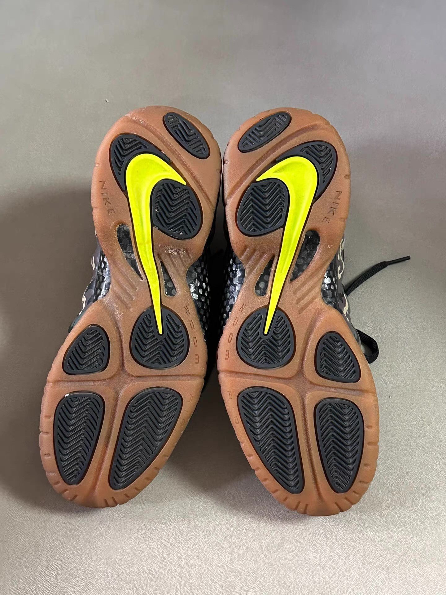 Nike Nike Camo Foamposite Ｑ20 Size US 9 / EU 42 - 6 Thumbnail