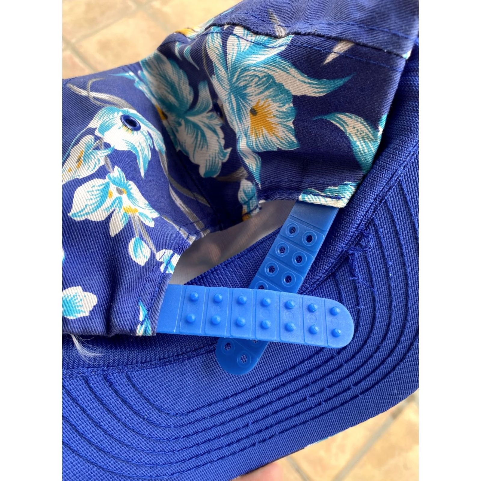 Roper VINTAGE Hawaii Spellout Rope Snapback Hat Floral 80s Denim Nissin Adjustable Unisex Adults Blue Hat Men Women Size ONE SIZE - 6 Thumbnail