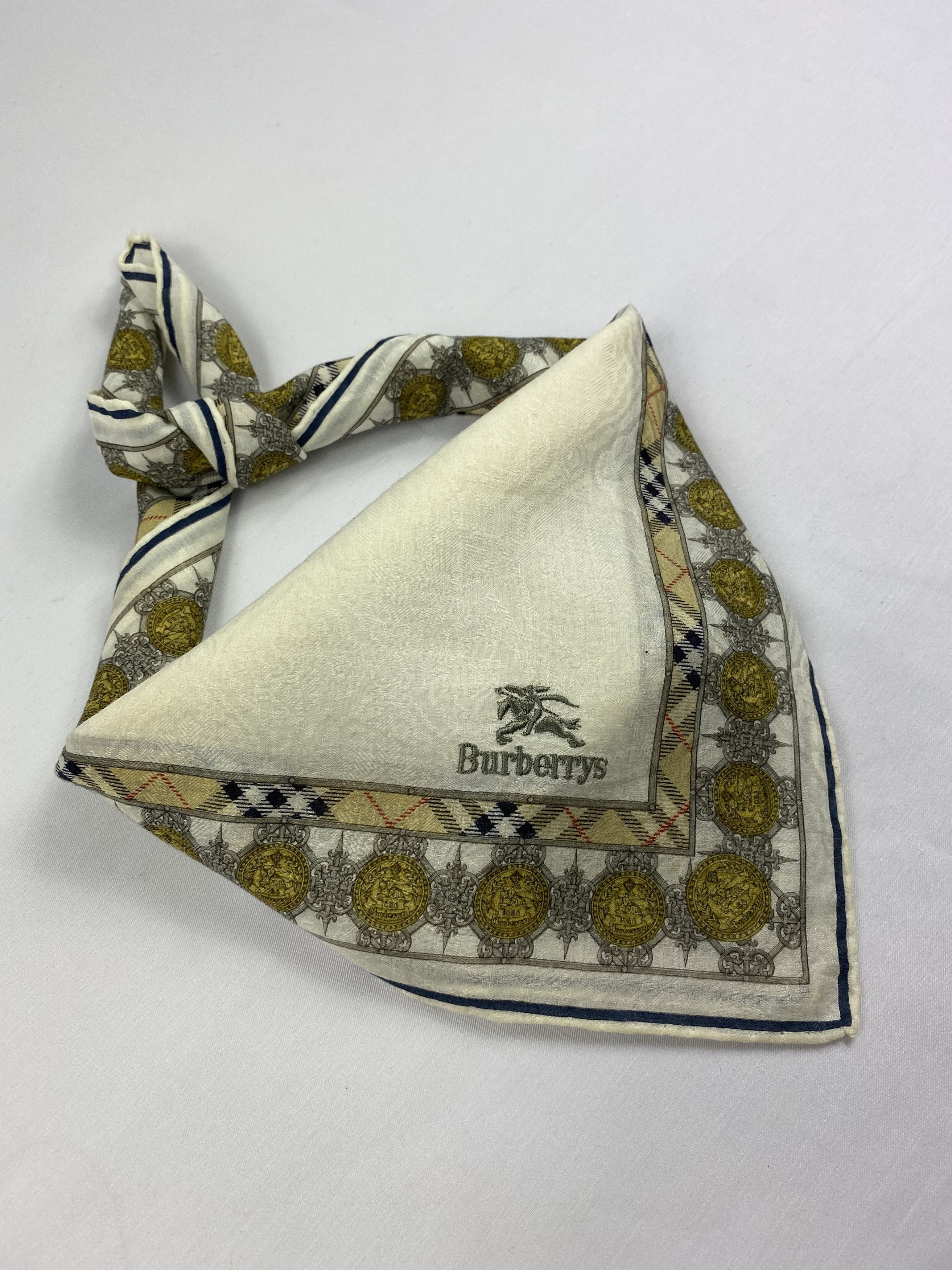 Burberry Burberry Handkerchief / Bandana / Neckerchief Size ONE SIZE - 2 Thumbnail